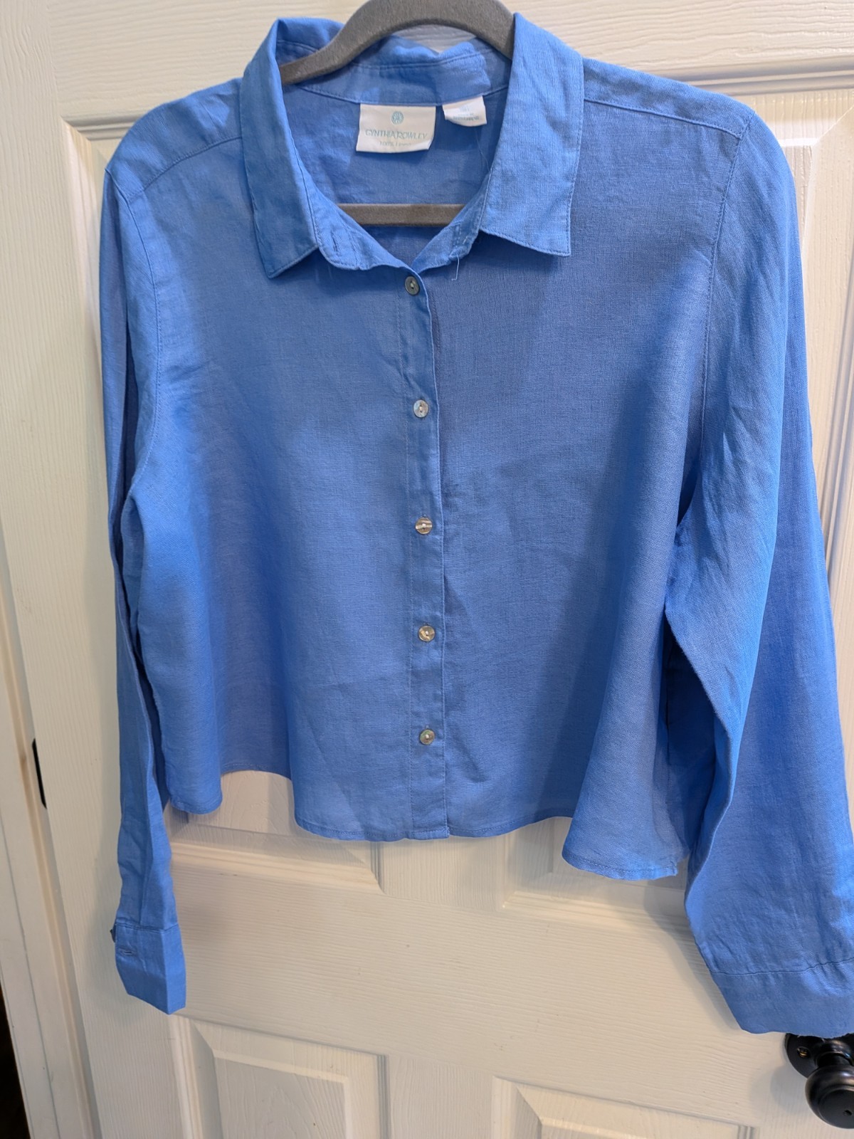 Minimalist Classic Professional Effortless Linen Box Fit Womens Blouse
