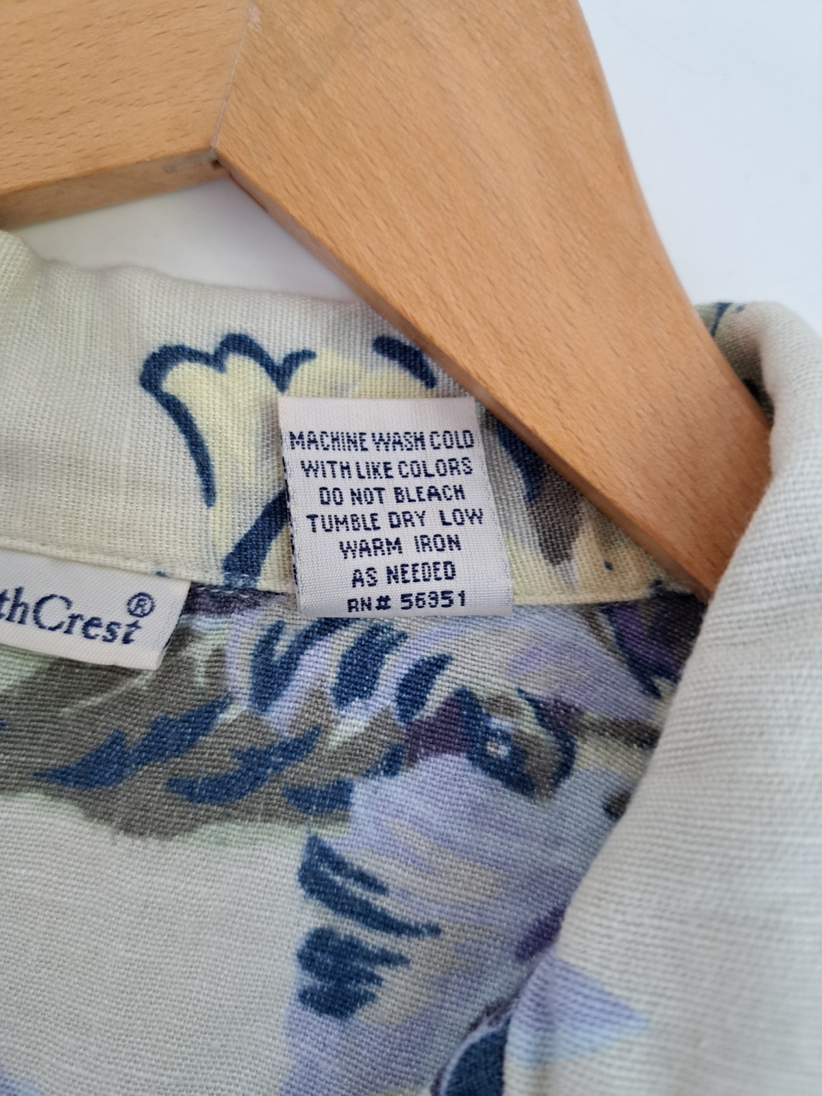 North Crest Floral Blouse Size L Linen Mix Boxy Pocket Slight Stretch