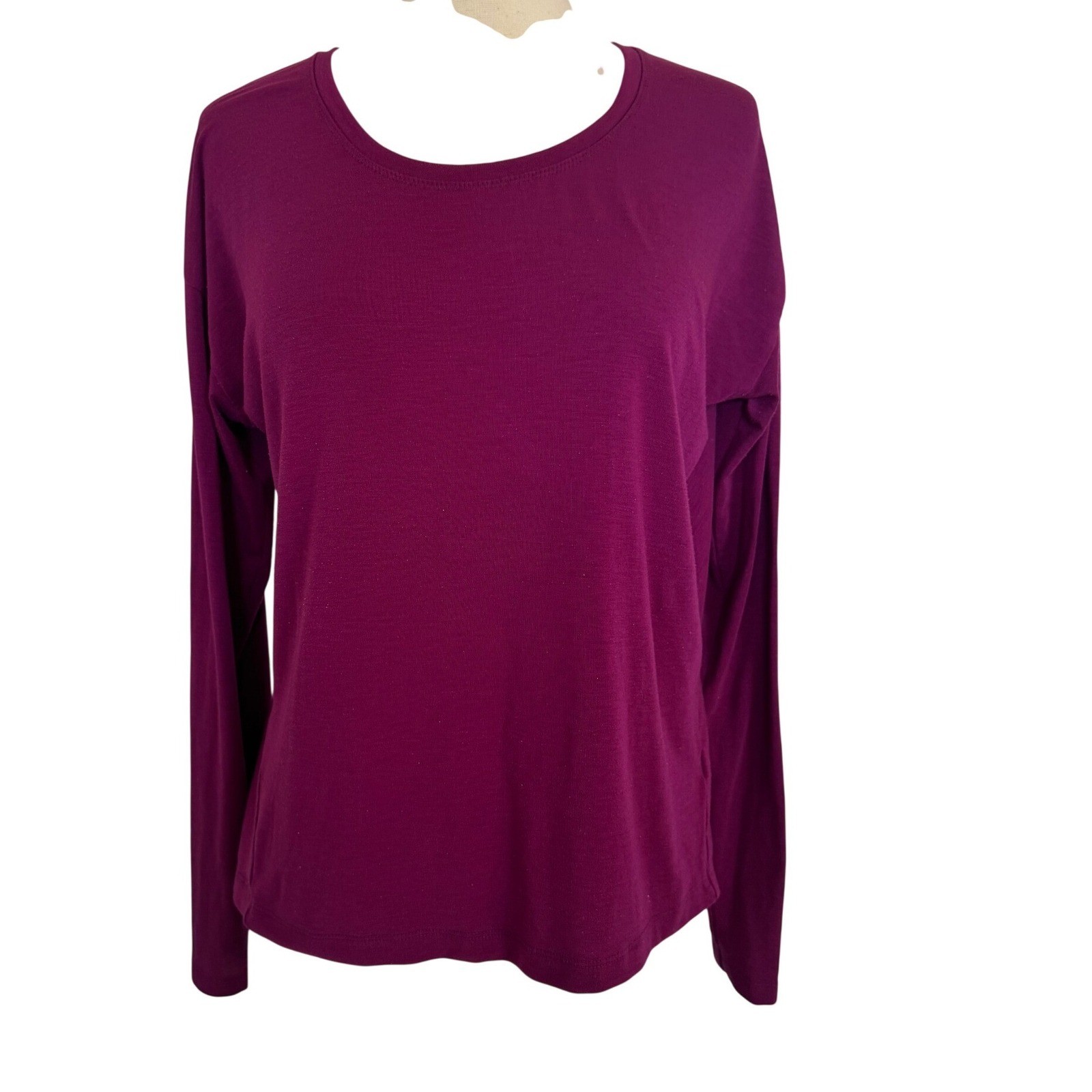 Athleta Long Sleeve Open Back Twist Detail Burgundy Top Women’s Size Medium