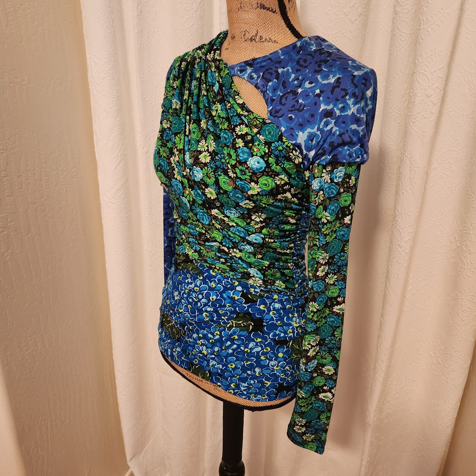 Zara Women’s S Blue & Green Floral Draped Long Sleeve Pleated Ruched Top