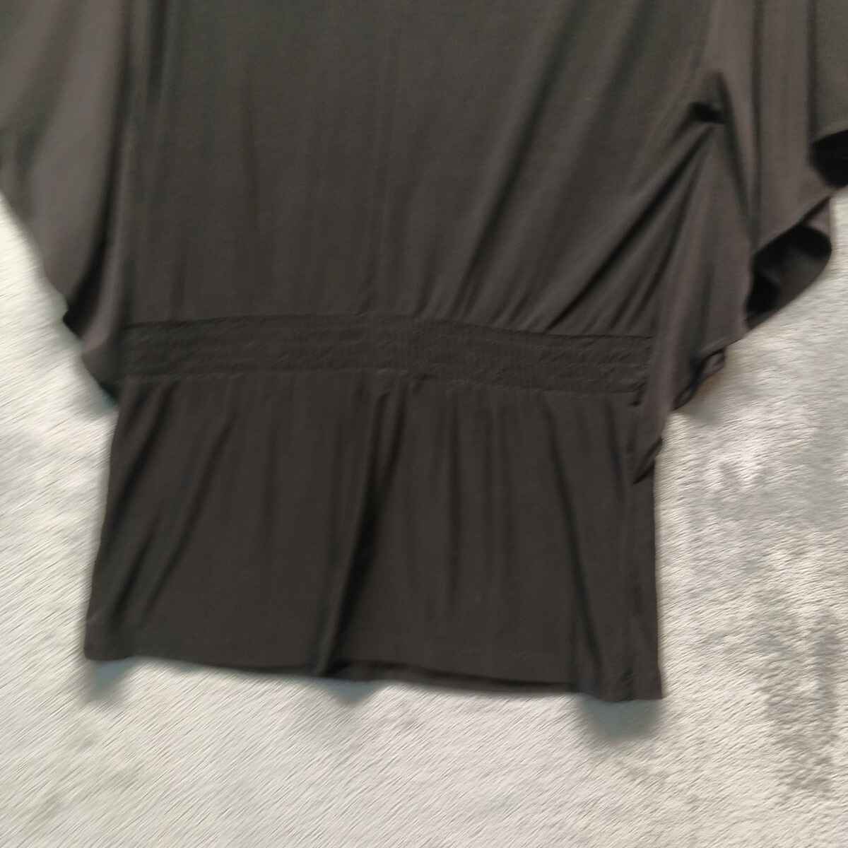 THE LIMITED Women Blouse Knit Smocked Black V-neck Flutter Sleeve XS(0-2)