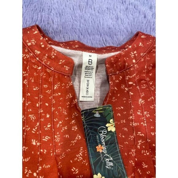 New Cute Blooming Jelly Blouse Size Medium