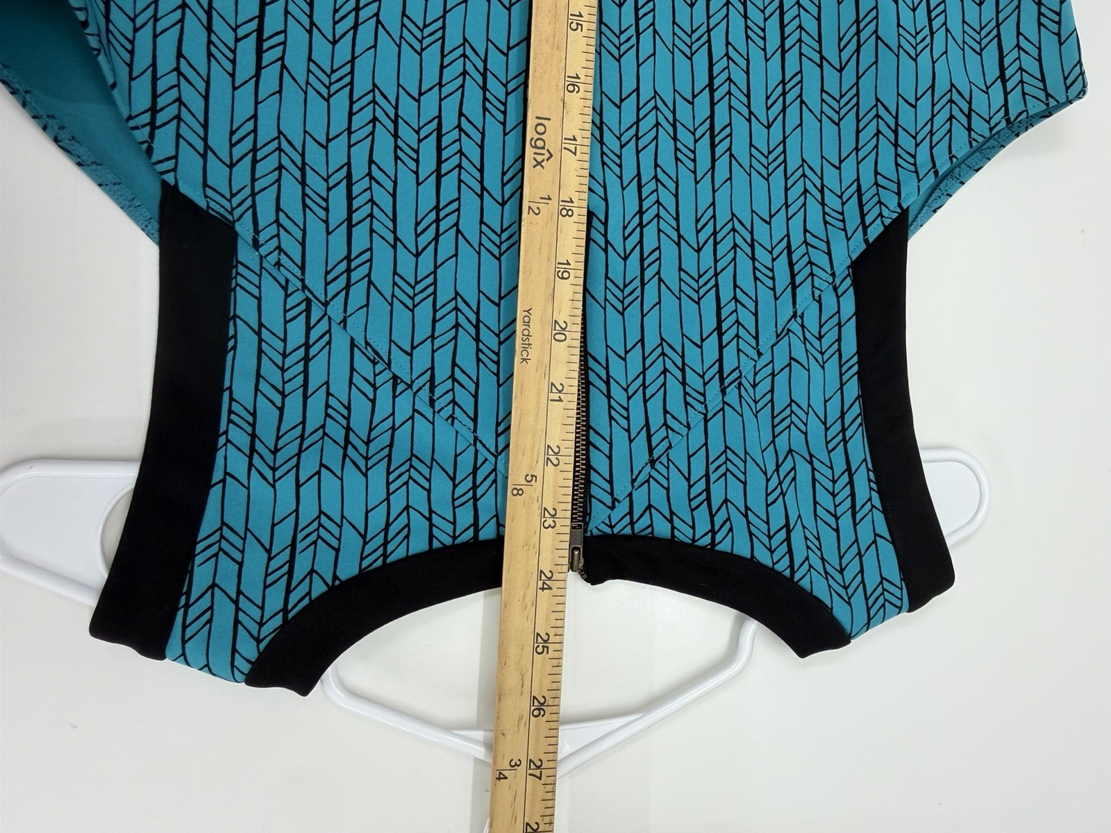 Worthington Womens Blouse Size Unknown Blue Black Sleeveless Peplum Hem