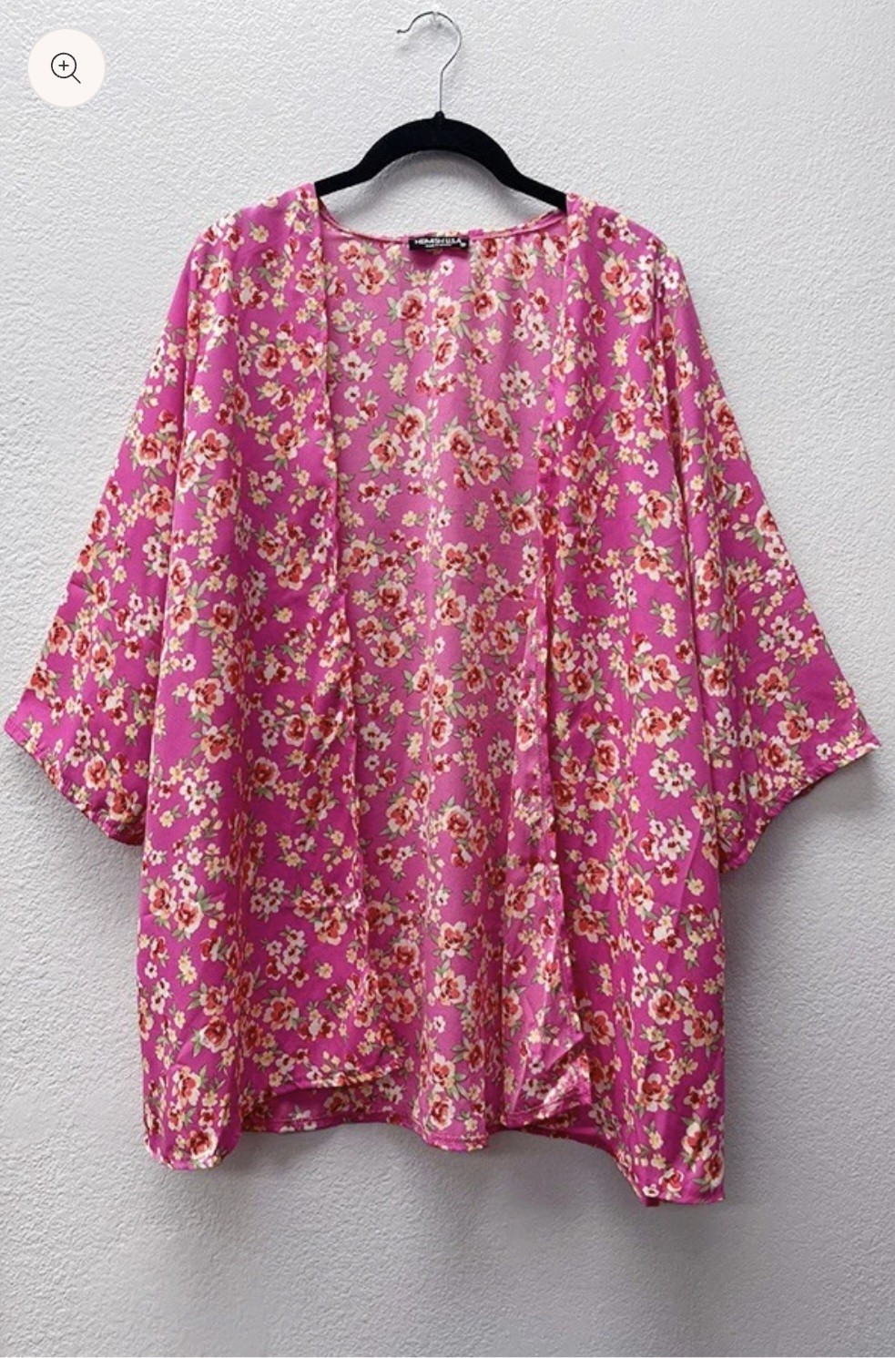 Hemish Fushia Dainty Floral Boutique Kimono 1x