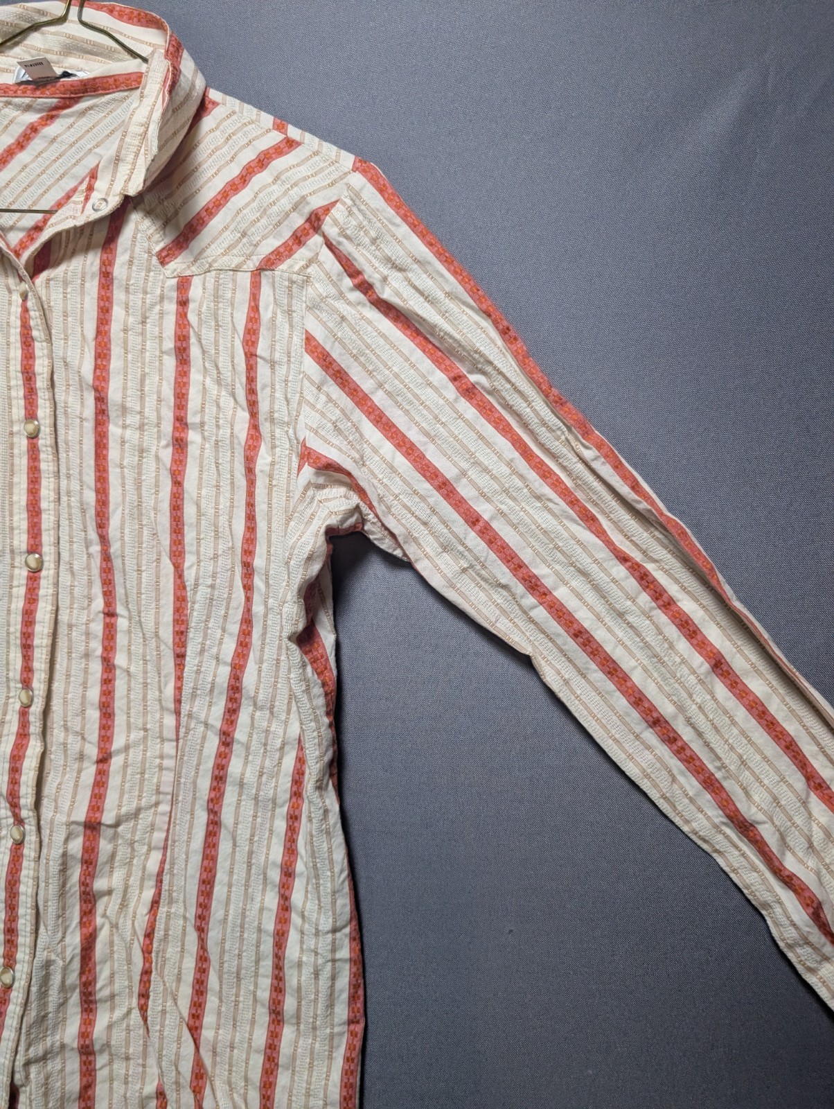 Pendleton Shirt Womens Small Beige Red Striped Long Sleeve Collared Snap Front