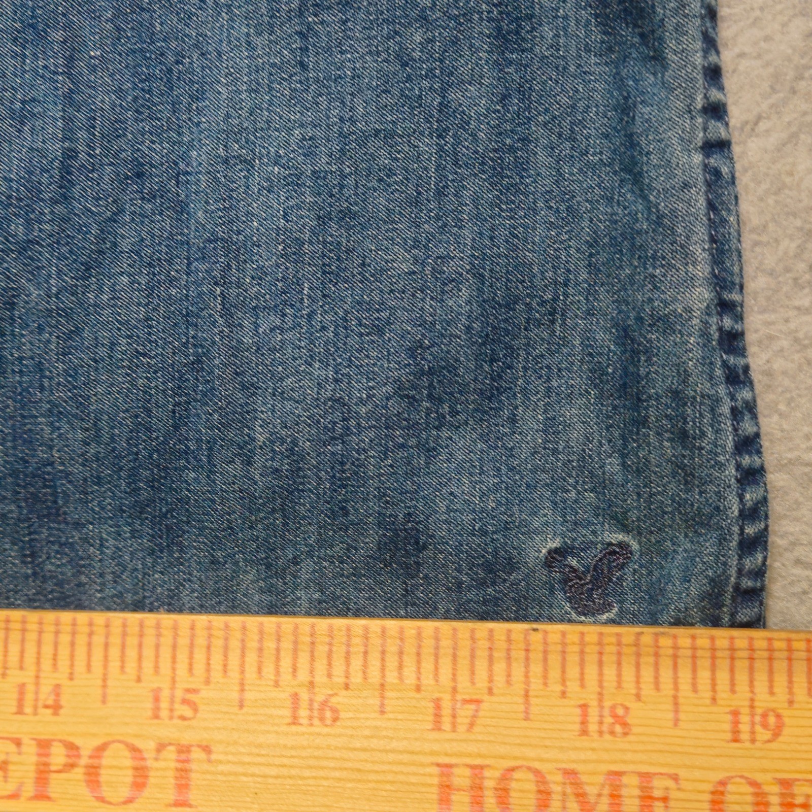 American Eagle AEO Blue Long Sleeve Denim Studded Button Shirt Womens Medium