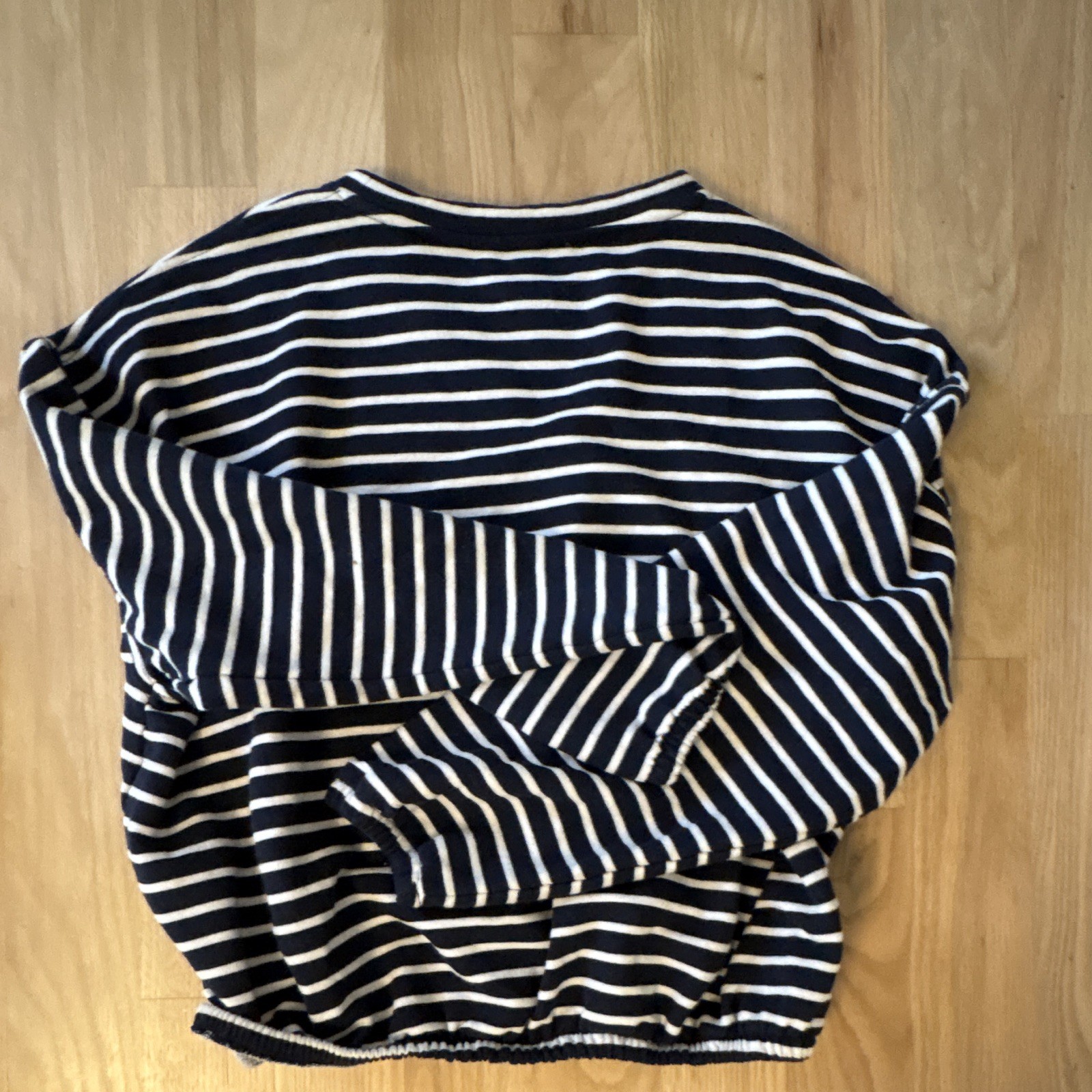 OAT New York Women’s L Navy/White Striped Crew Neck Long Sleeve Sweatshirt
