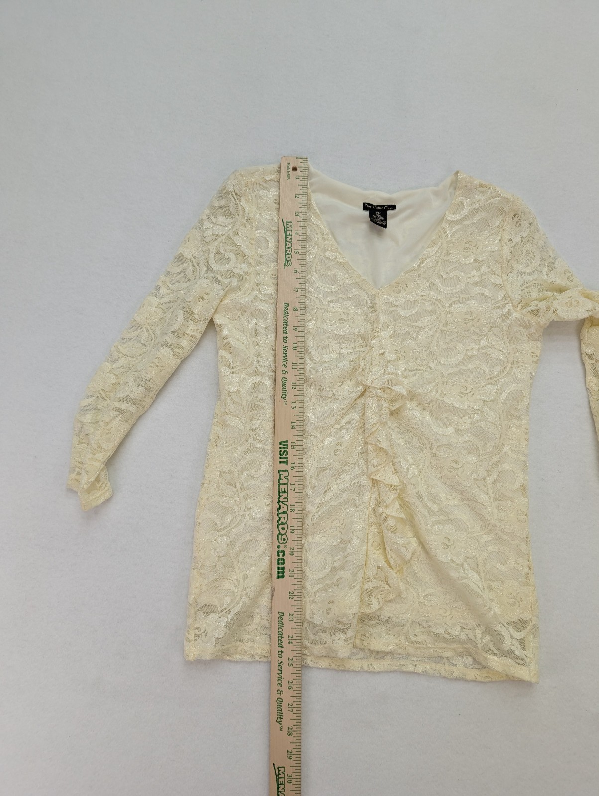 Nue Options Petites Women’s Top Size PM Ivory Cream Lace Ruffle
