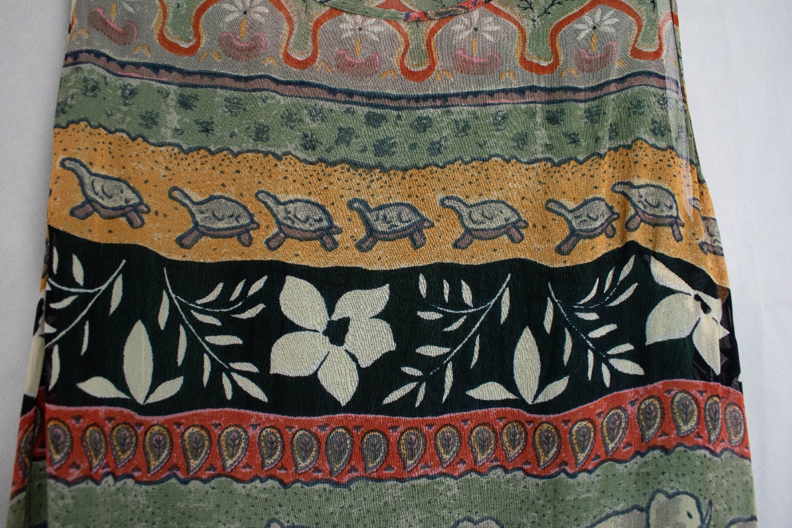 Ethnic Soft Elephant Turtle Floral Long Tunic Blouse Women’s Sz M Multicolored