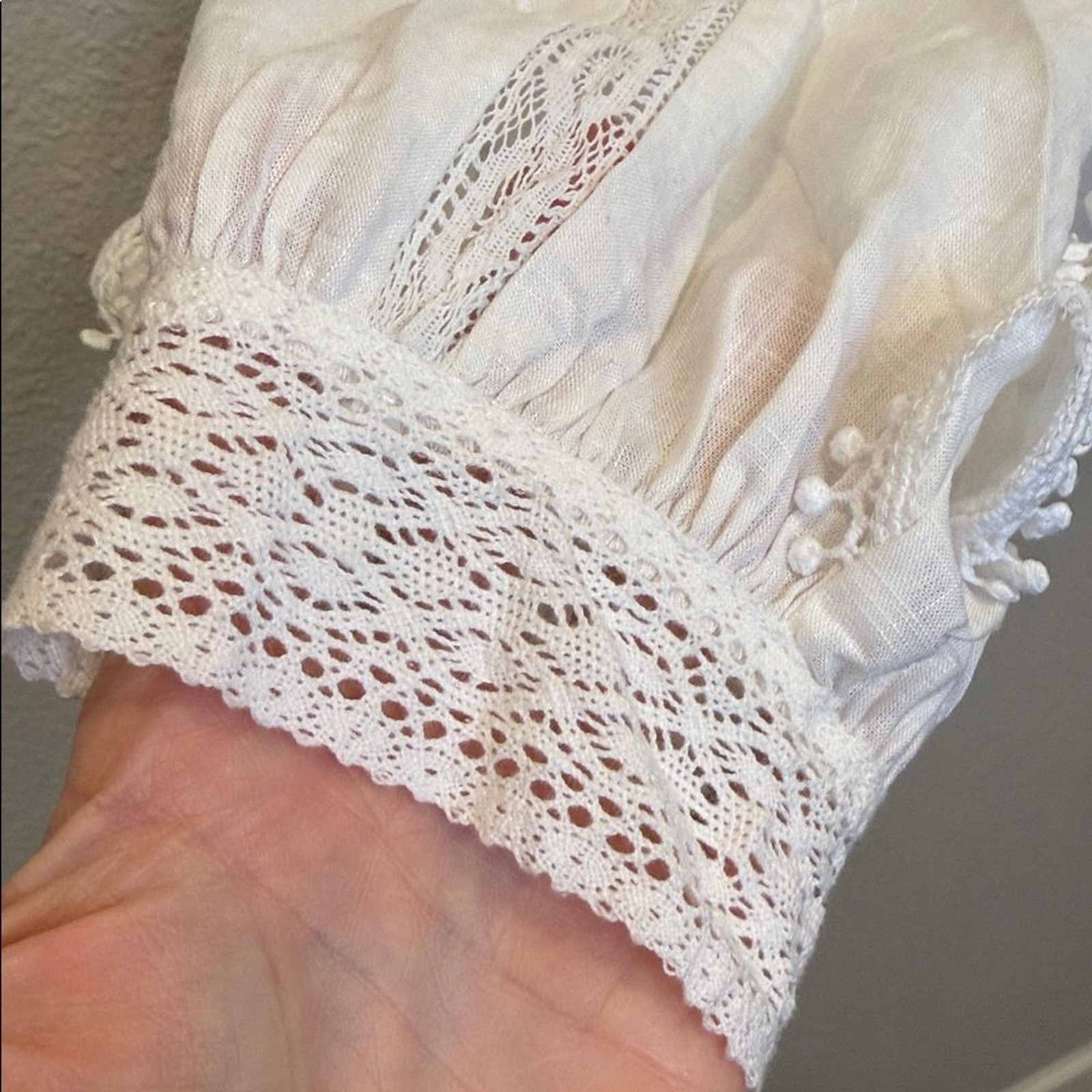 NWT NKN Nekane Ivory ruffle & lace blouse – small (oversized) – $125 MSRP
