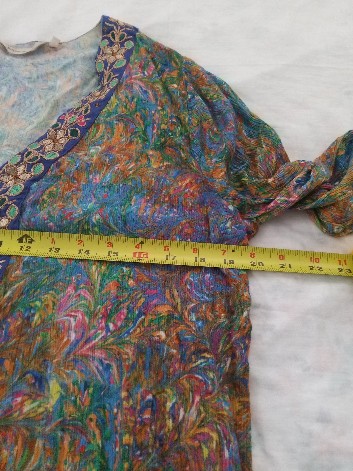 Soft Surroundings Floral Embroidered Kimono Cardigan Boho Open Front Side Slit L