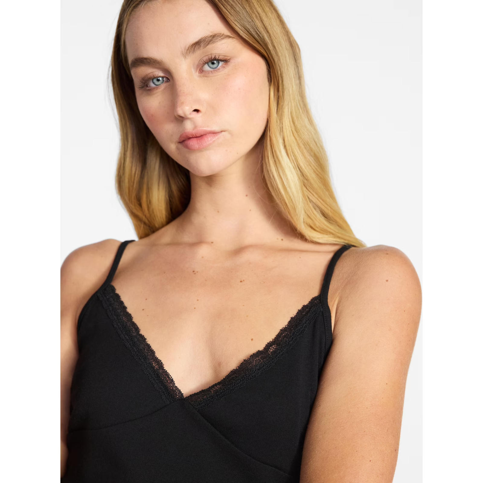 2 PACK No Boundaries Lace Trim V-Neck Cami Tank Top Adjustable Strap L XL XXL