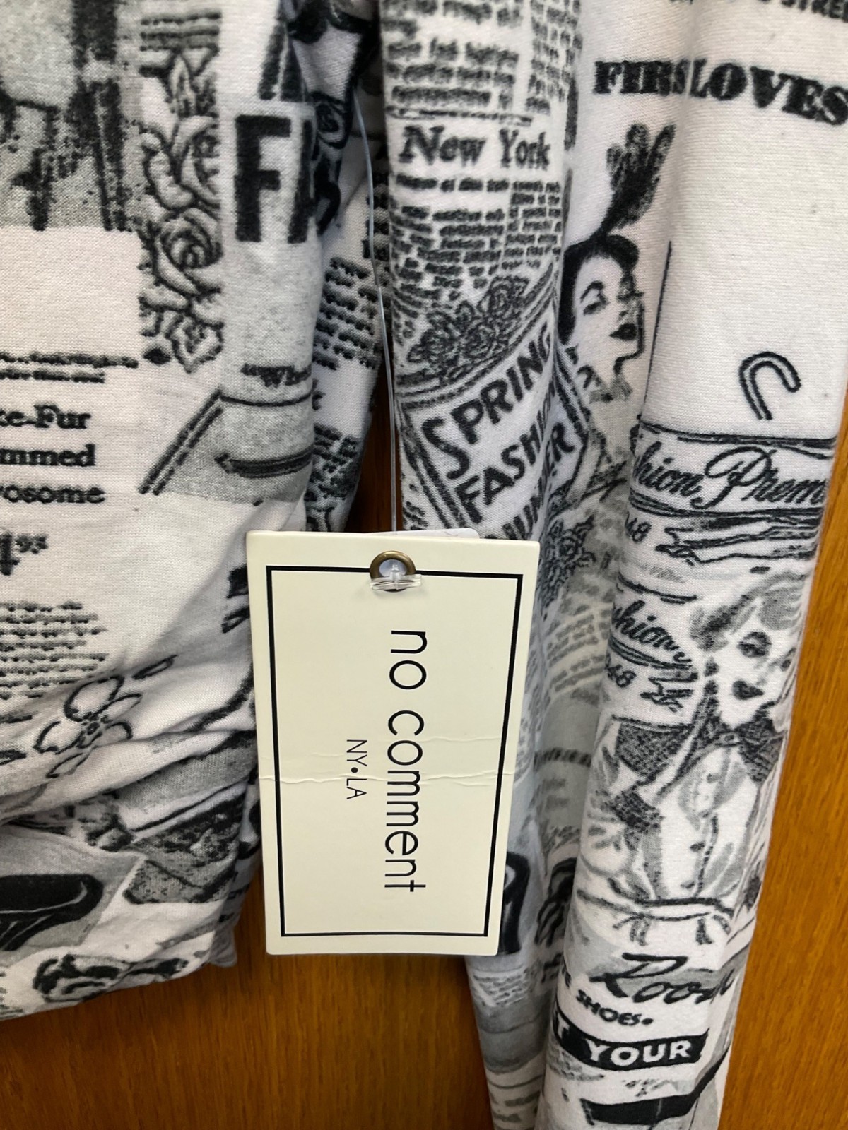 No Comment NY/LA Black & White Newspaper Print Long Sleeve Cropped Top S
