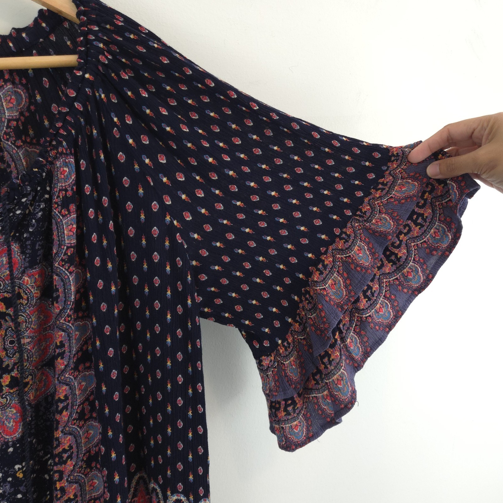 Bila Women’s Boho Paisley Print Top Bell Sleeves Rayon Tassels Flowy Size L