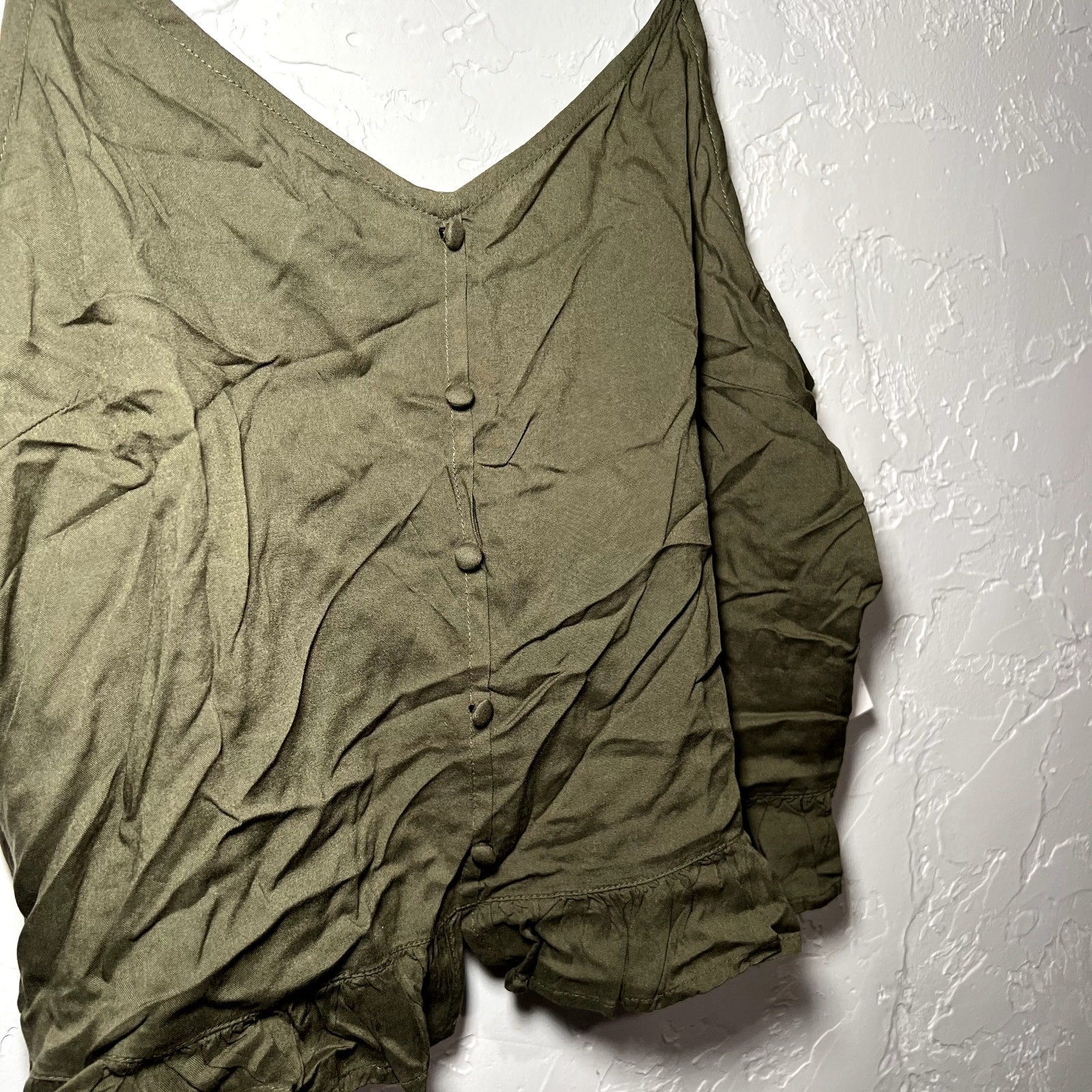 NWT Abound olive green button crop top tank womens medium trendy boho chic