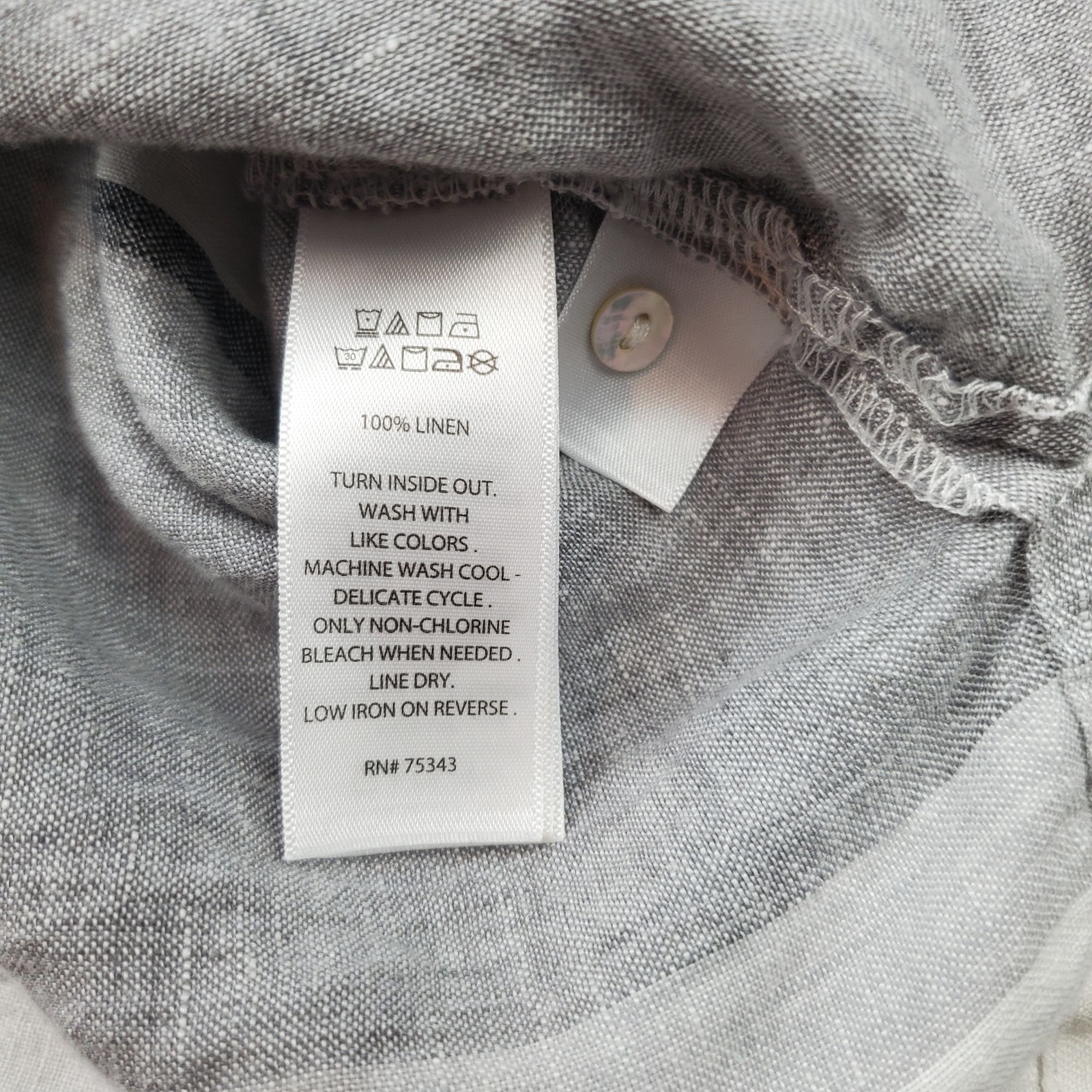 Tahari Medium Linen button up blouse Cap sleeves Oversized lightweight