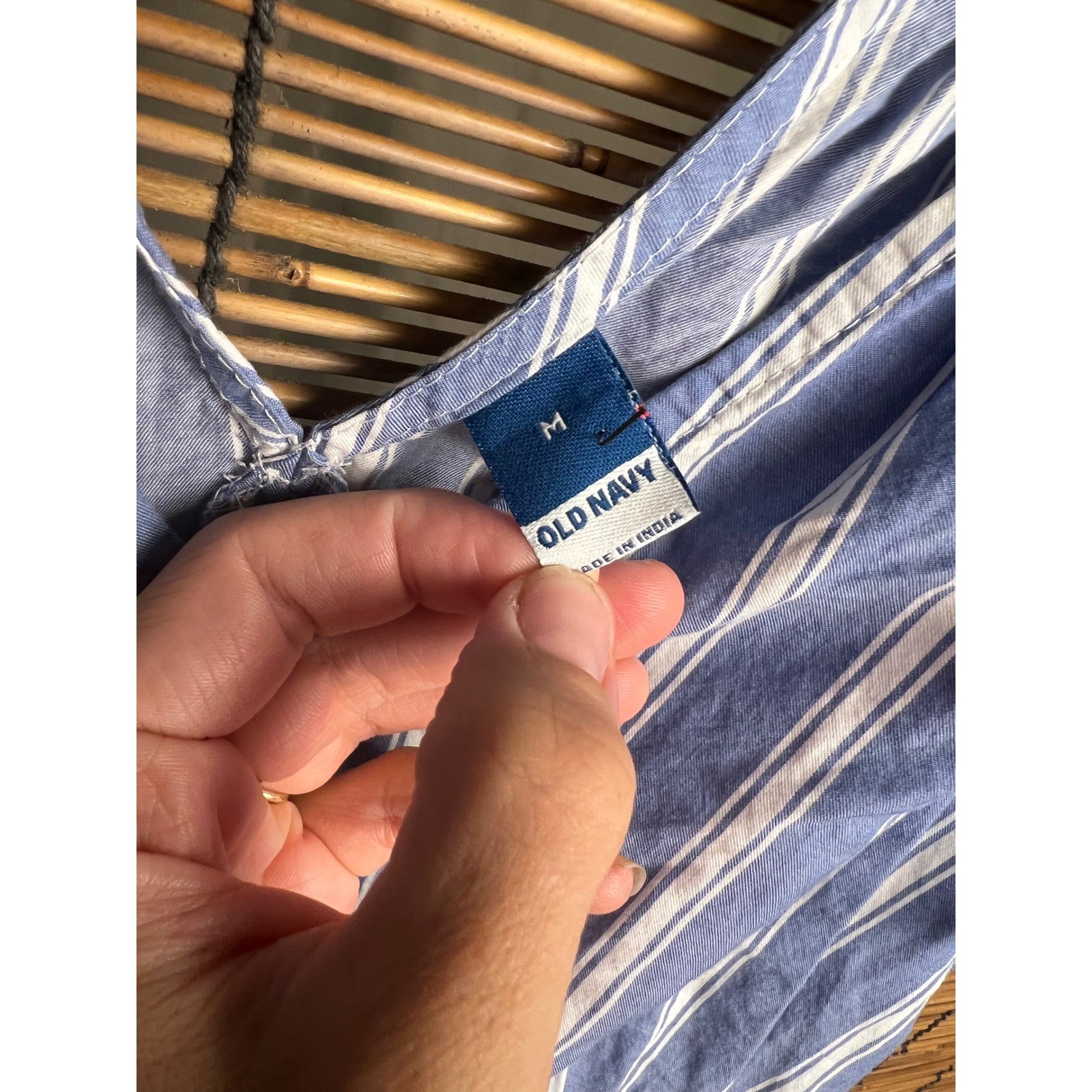 Old Navy Womens Blue White Striped Tie Shoulder Smocked Waist Crop Top Medium