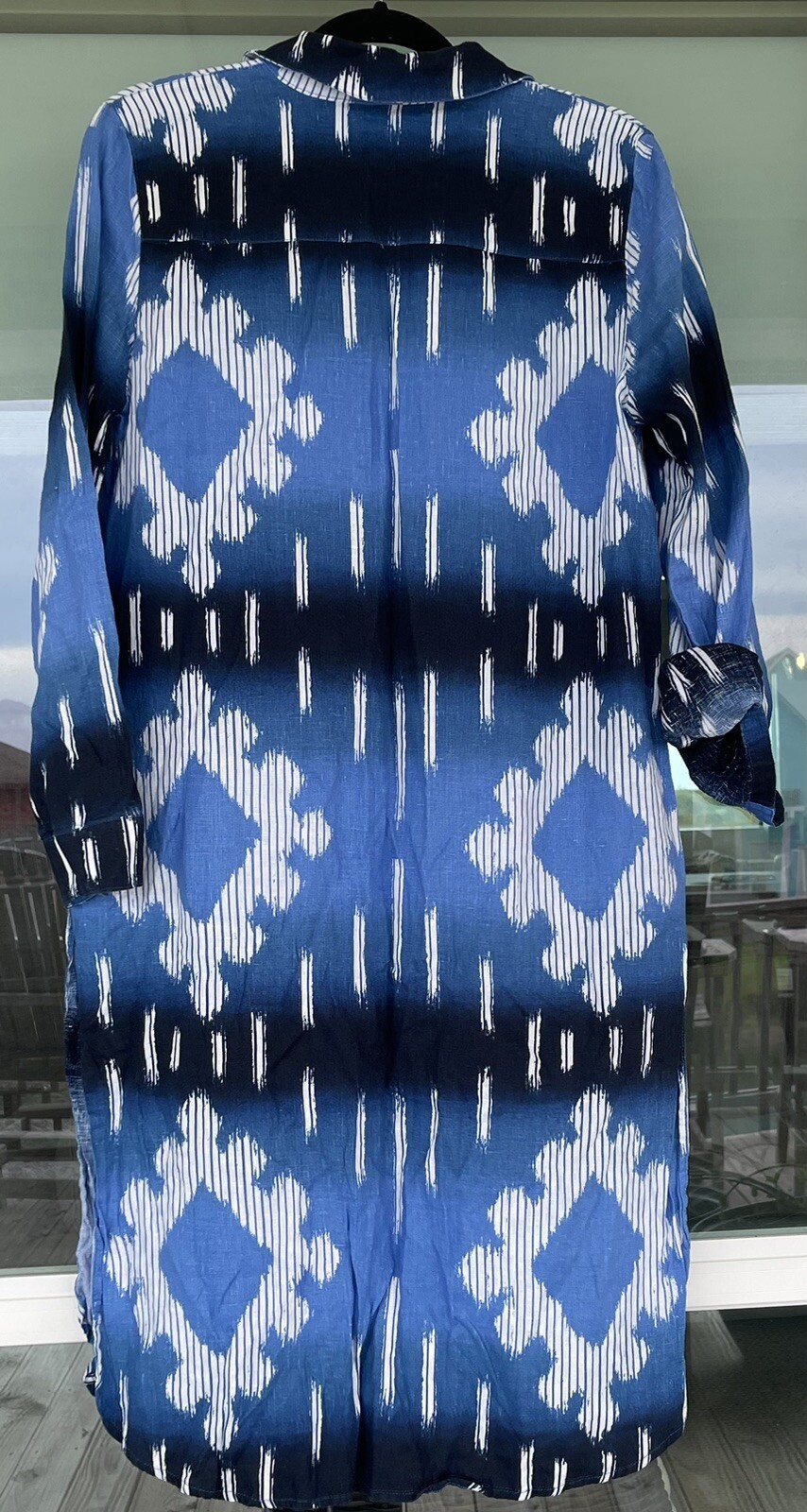 Chico’s Linen Ikat Print Tunic Blue White Button Front Long Top Size 1 Size 8-10