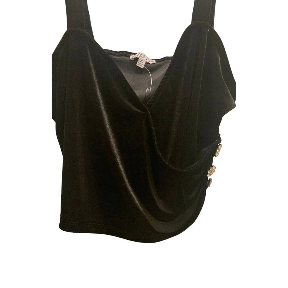 Rabbit Rose Black Velvet Top