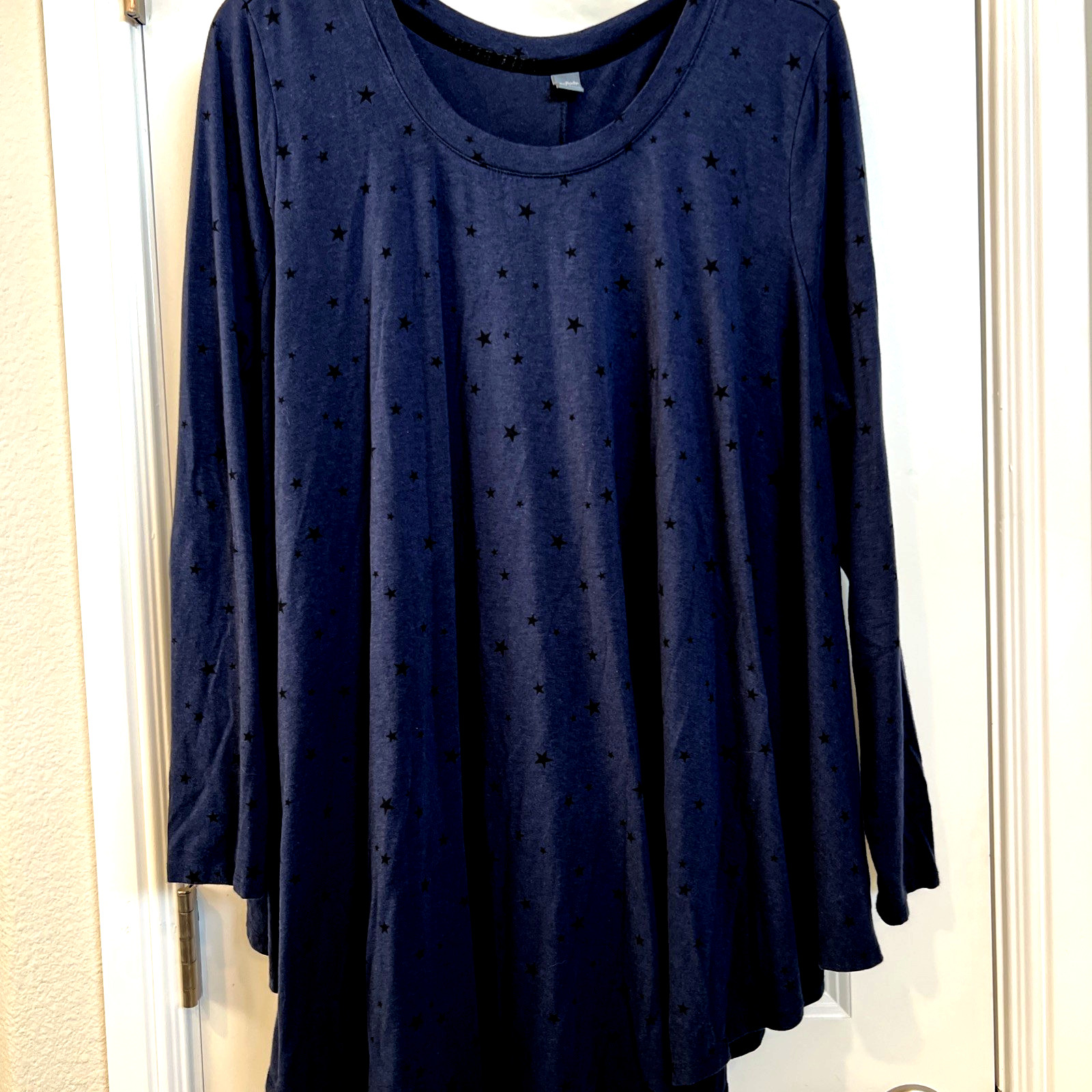 AnyBody Cozy Knit Swing Top Shirt 1X Navy Women’s Long Sleeve A-line Stars