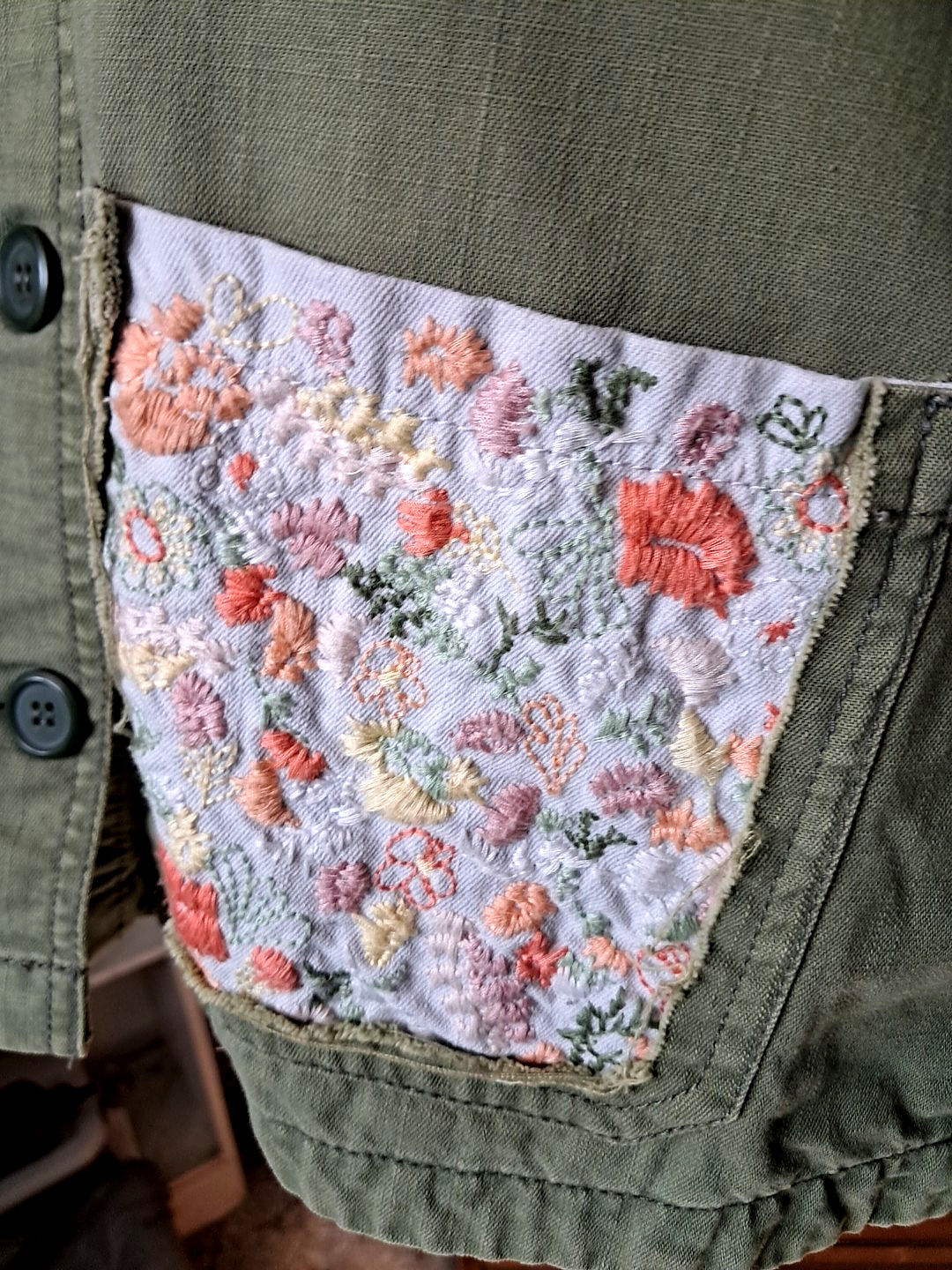 LARGE OLIVE Green Jacket w Embroidered Floral Pocket 100% COTTON