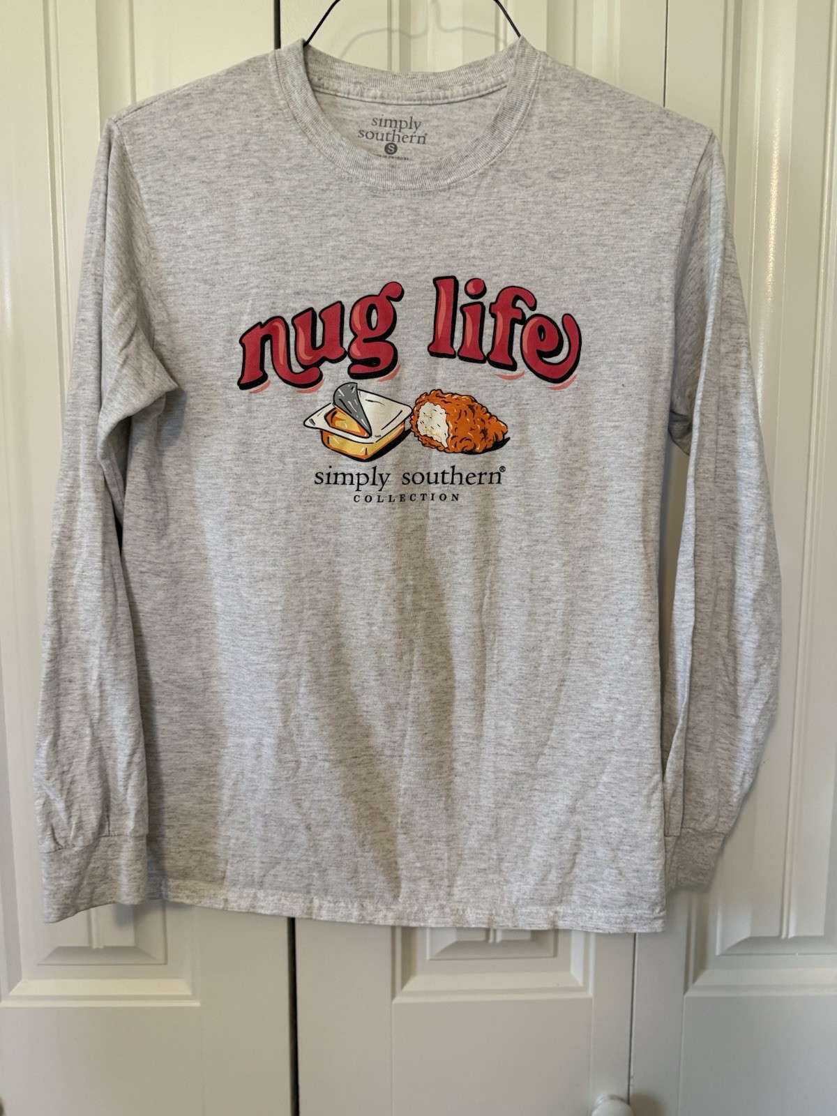 Simply Southern Women’s Gray Crew Neck Long Sleeve Graphic Print T-Shirt S