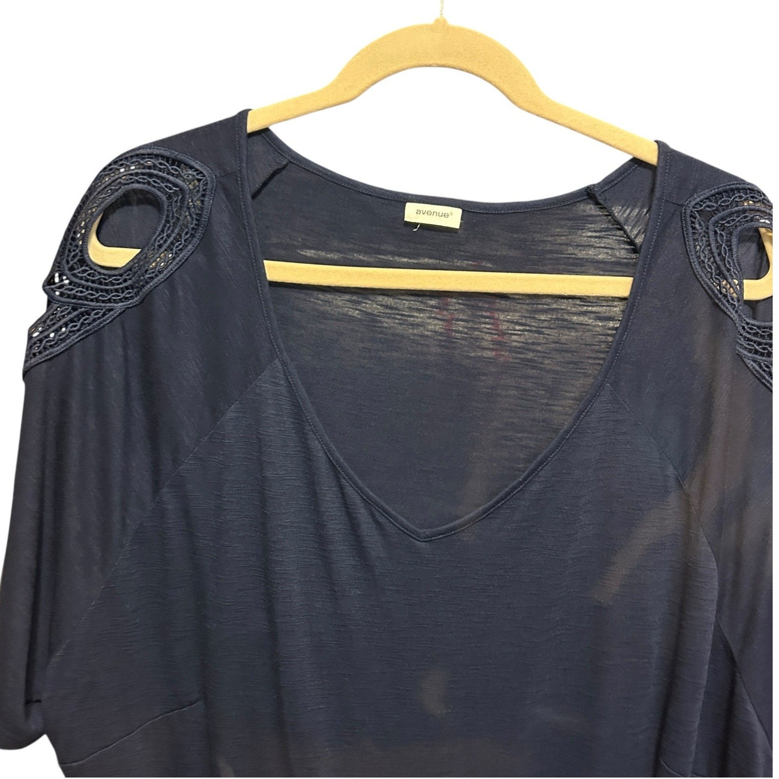 Avenue Women Tunic Top Navy Cold Shoulder Crochet Sleeve Boho Chic Slouchy