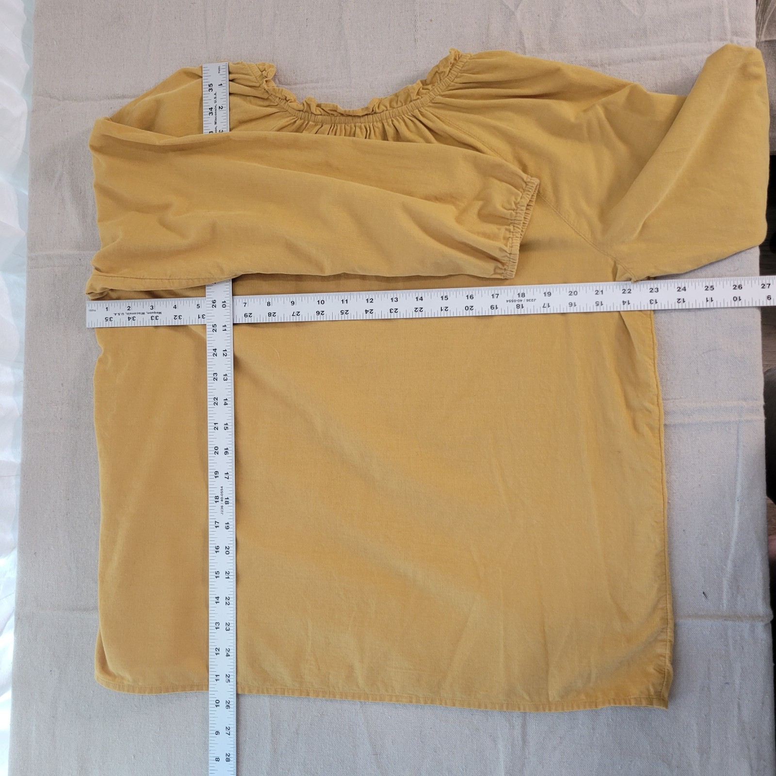 J Jill Corduroy Tunic Top Women’s Size M Yellow Long Sleeve Ruffled Neck Henley