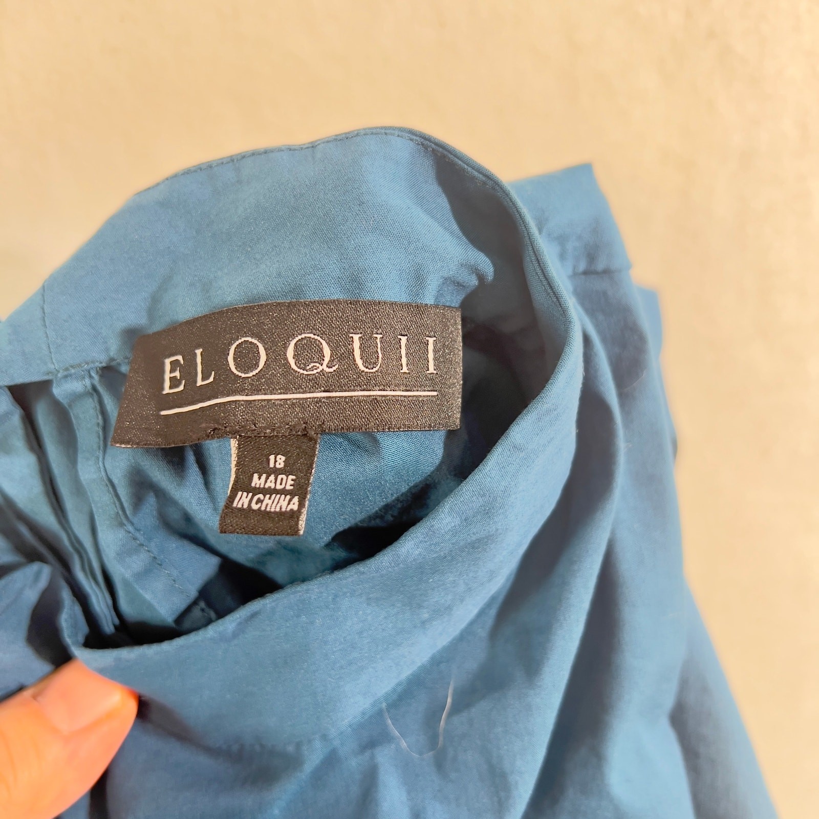 Eloquii Blouse Top Woman 18 Blue Elastic Cuffs Tie Back Plain Front w/ Darts
