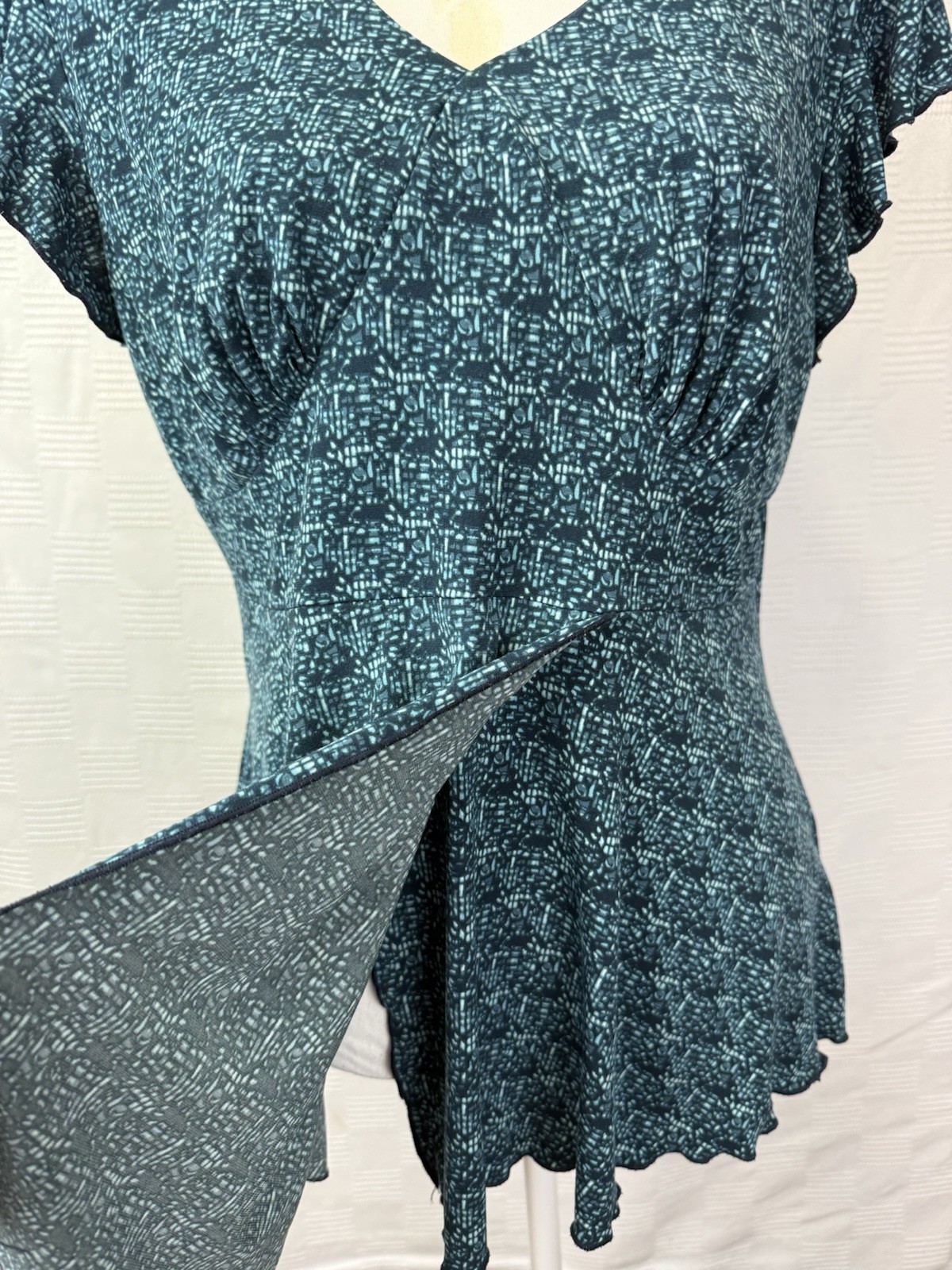 Y2K Babydoll Top Fairy Grunge Whimsigoth Flutter Sleeve Sz L Stretch Faux Wrap