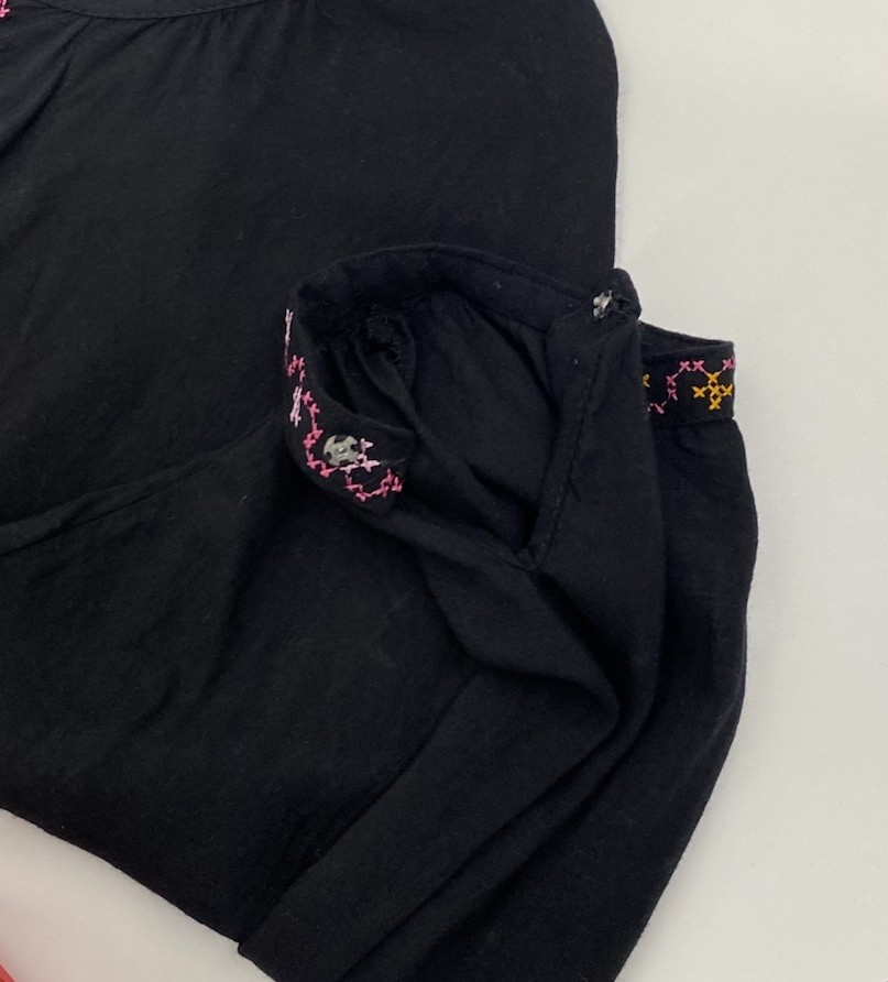 Angie Black Bohemian Style Peasant Tunic Top Colorful Embroidery Size Medium
