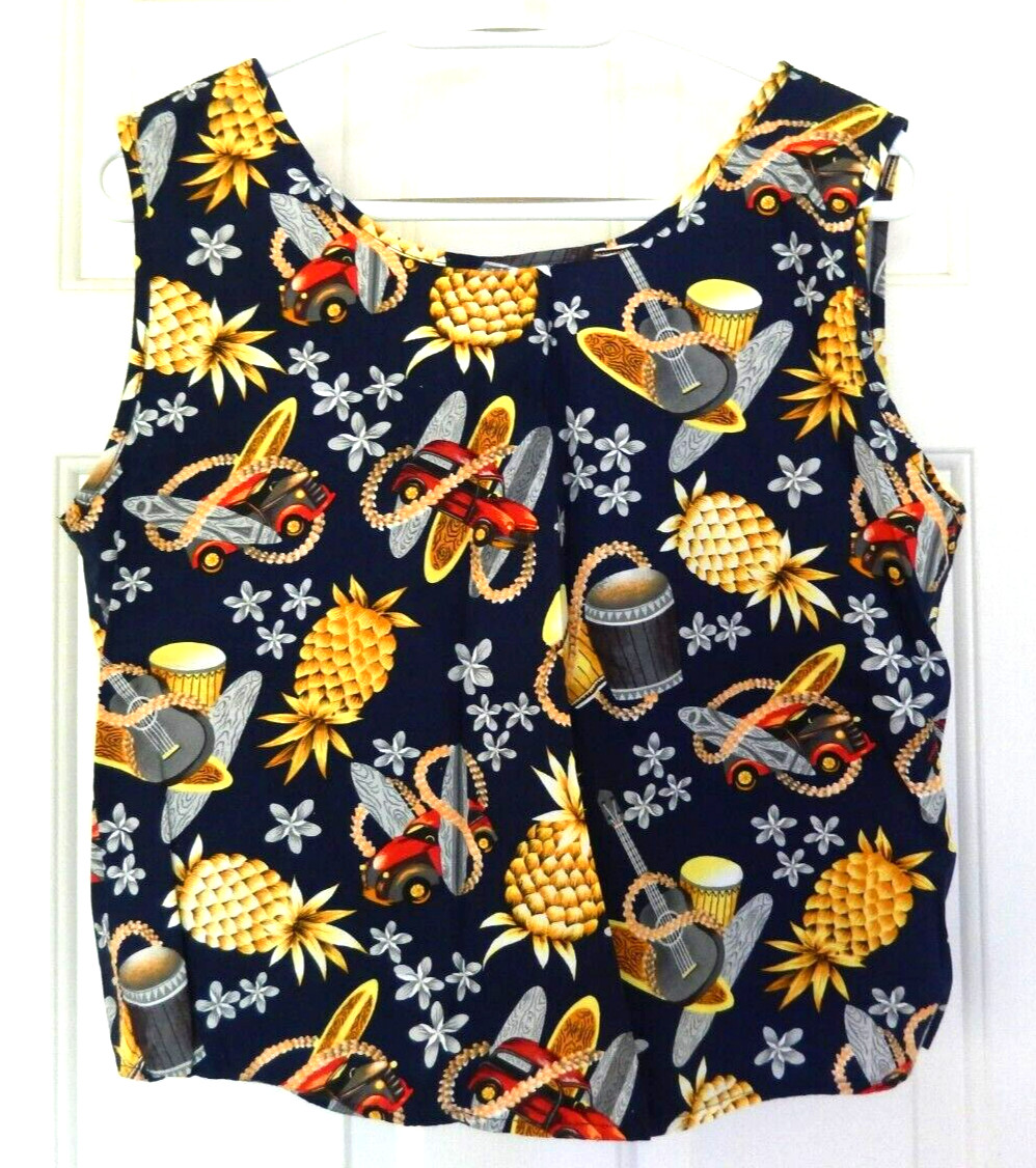 First Hawaii Fashion Pineapple Print Coconut Button Crop Top- one size