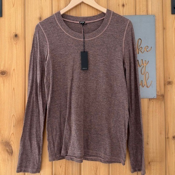 Textured Tri-Blend Fitted Long Sleeve Crew Top in Brown Size Large