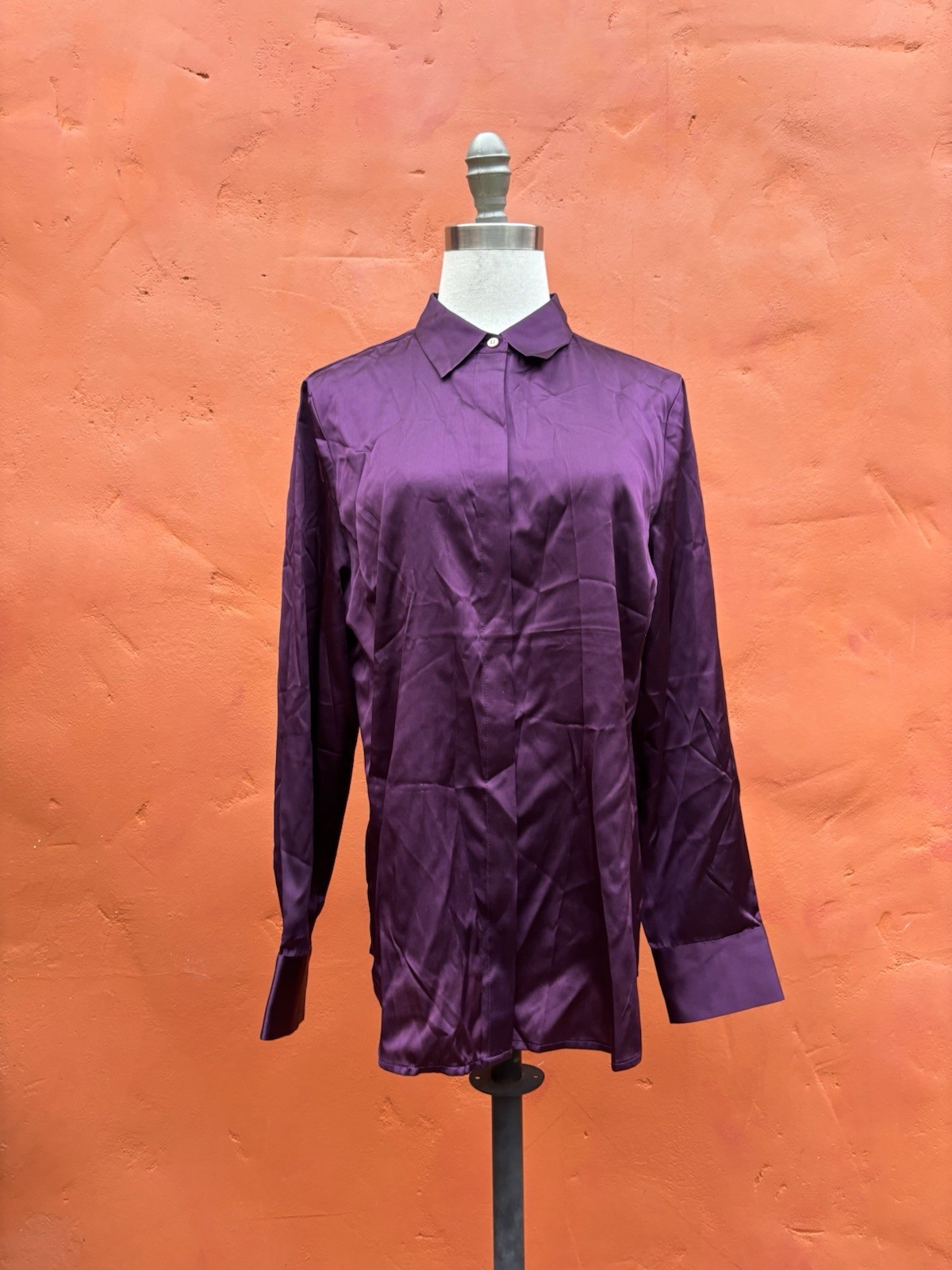 NWT ANN TAYLOR Petites 14P Plum Button Down Silk Blouse Shirt Top Barrel Cuff