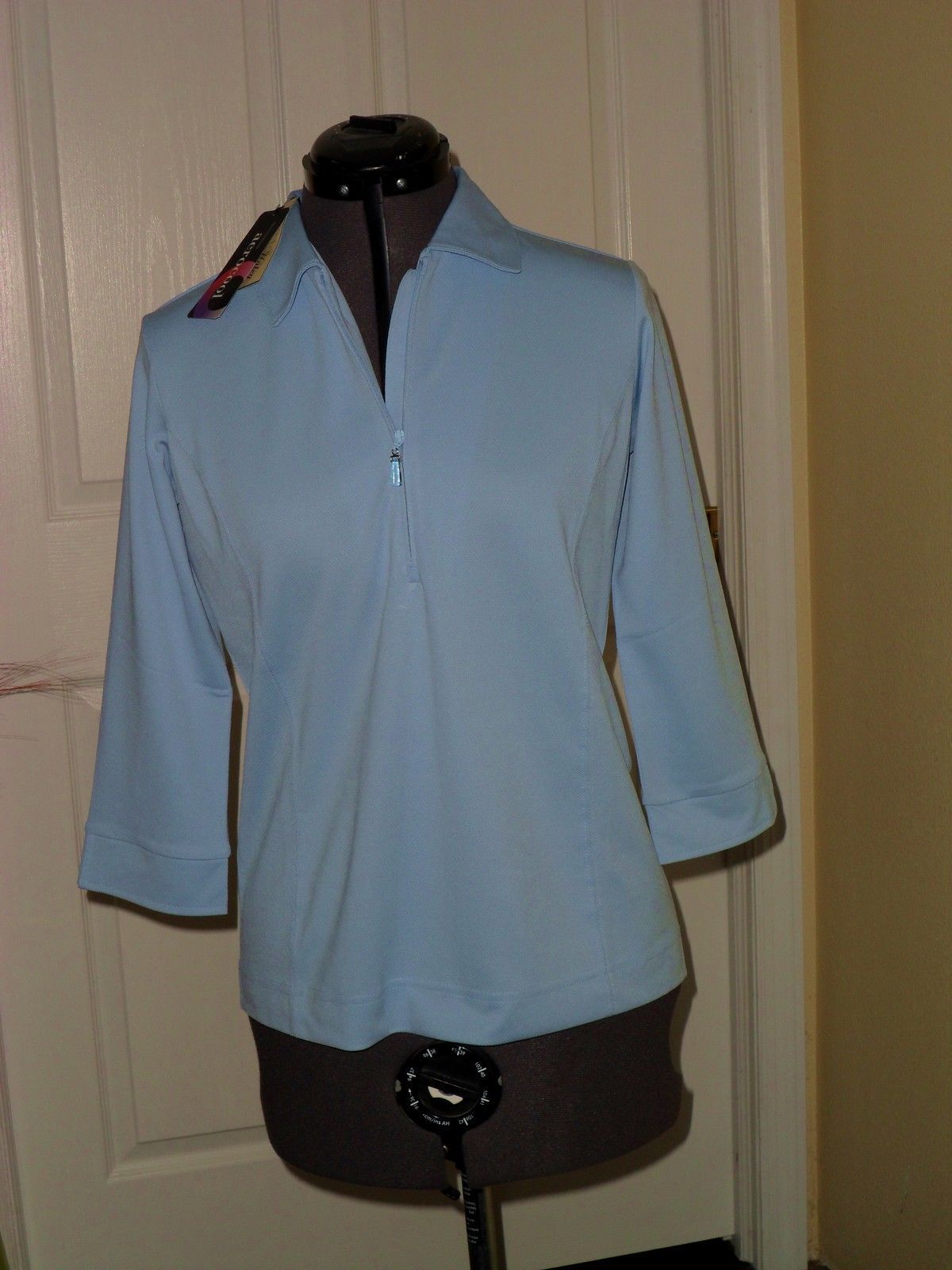 *SPORT HALEY KNIT TOP AEROCOOL SIZE S BLUE QUICK DRY STRETCH NWT