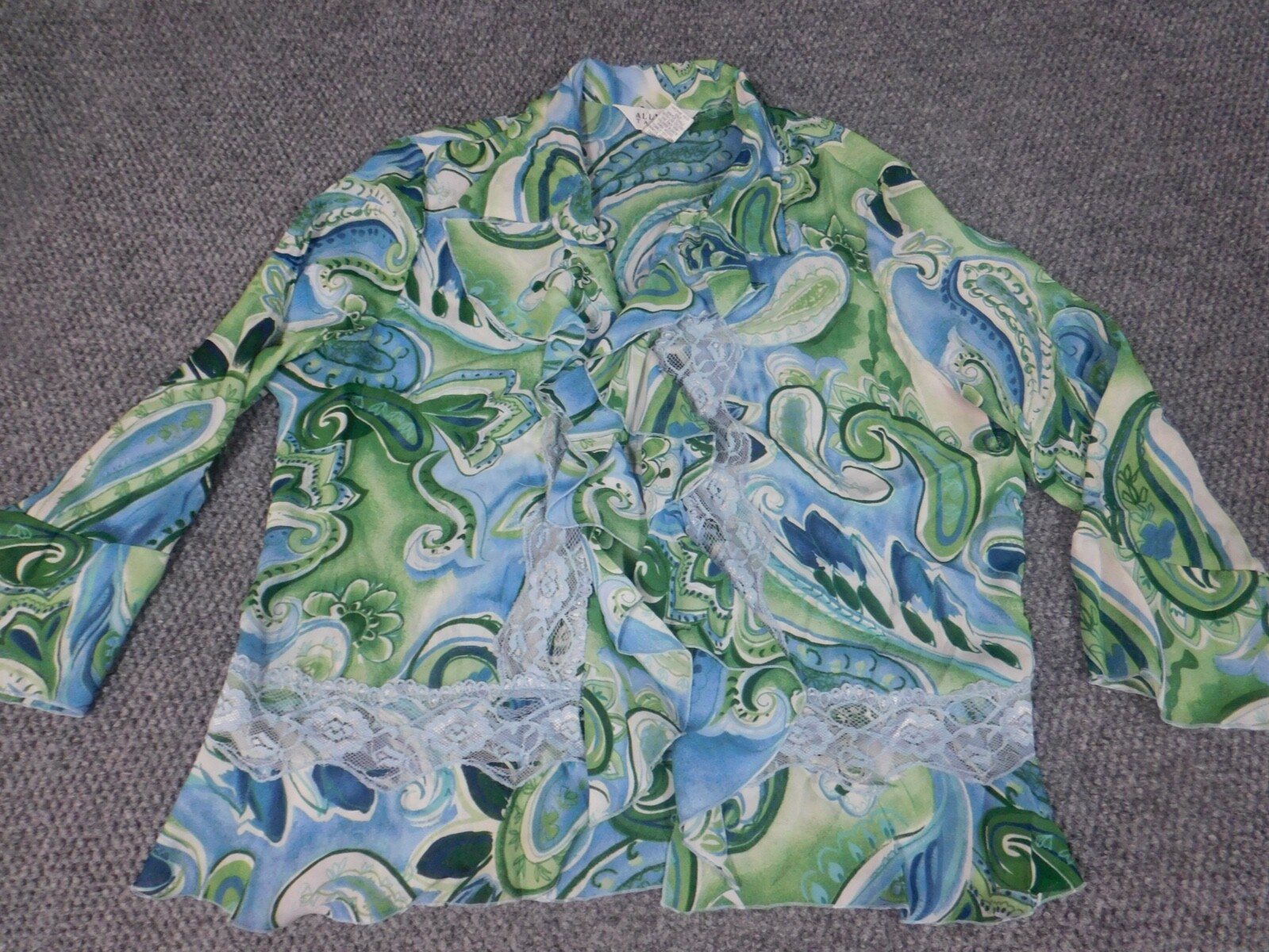 Allison taylor Womens Top Large green floral pullover