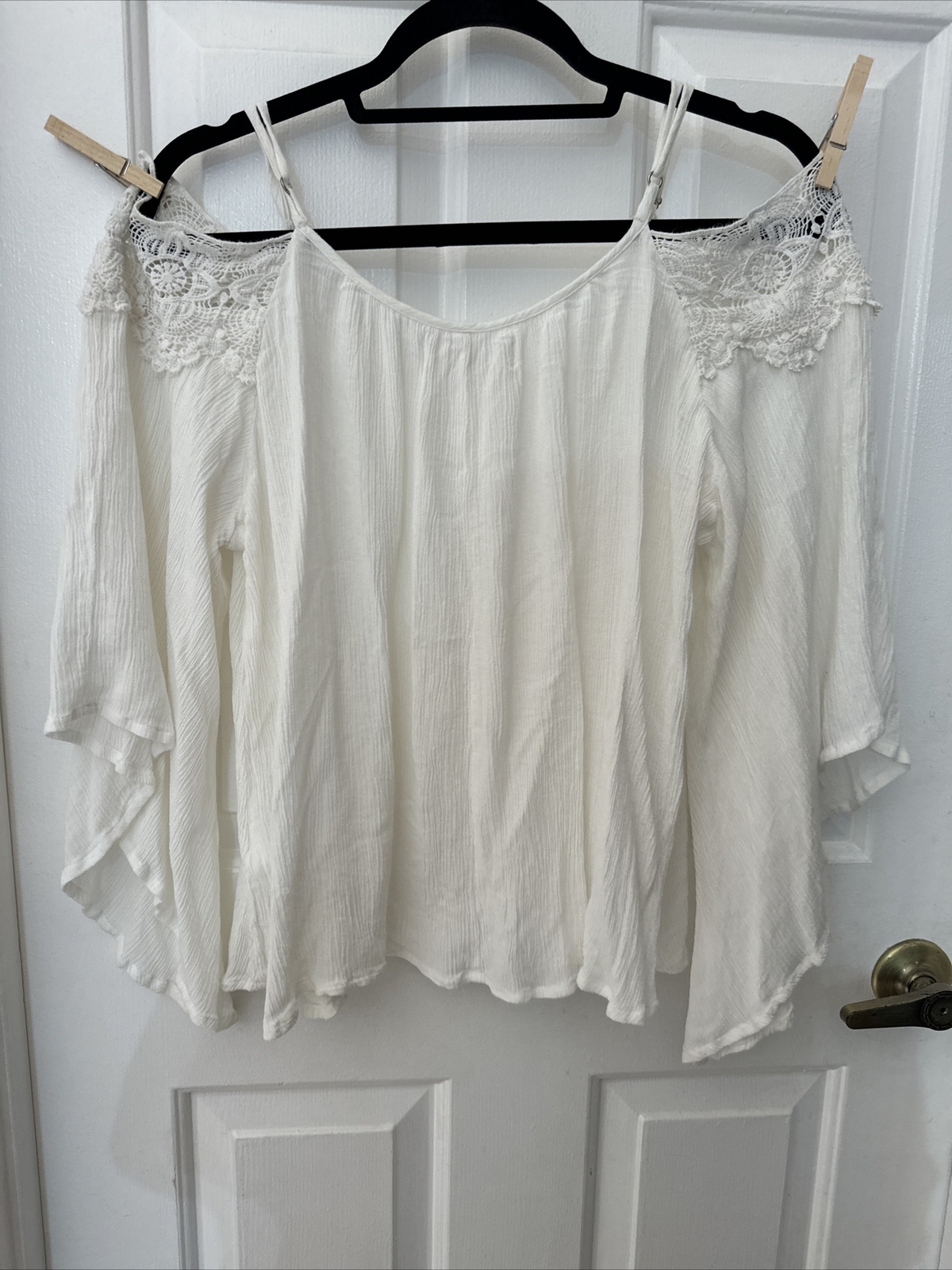 Band of Gypsies Cold Shoulder Top Ivory w Crochet Lace Trim Flowy Boho Chic S