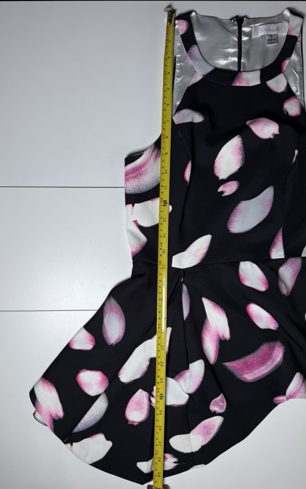 Shilla Petal Print Peplum Dress Women’s Small Black Pink Fit & Flare S Floral