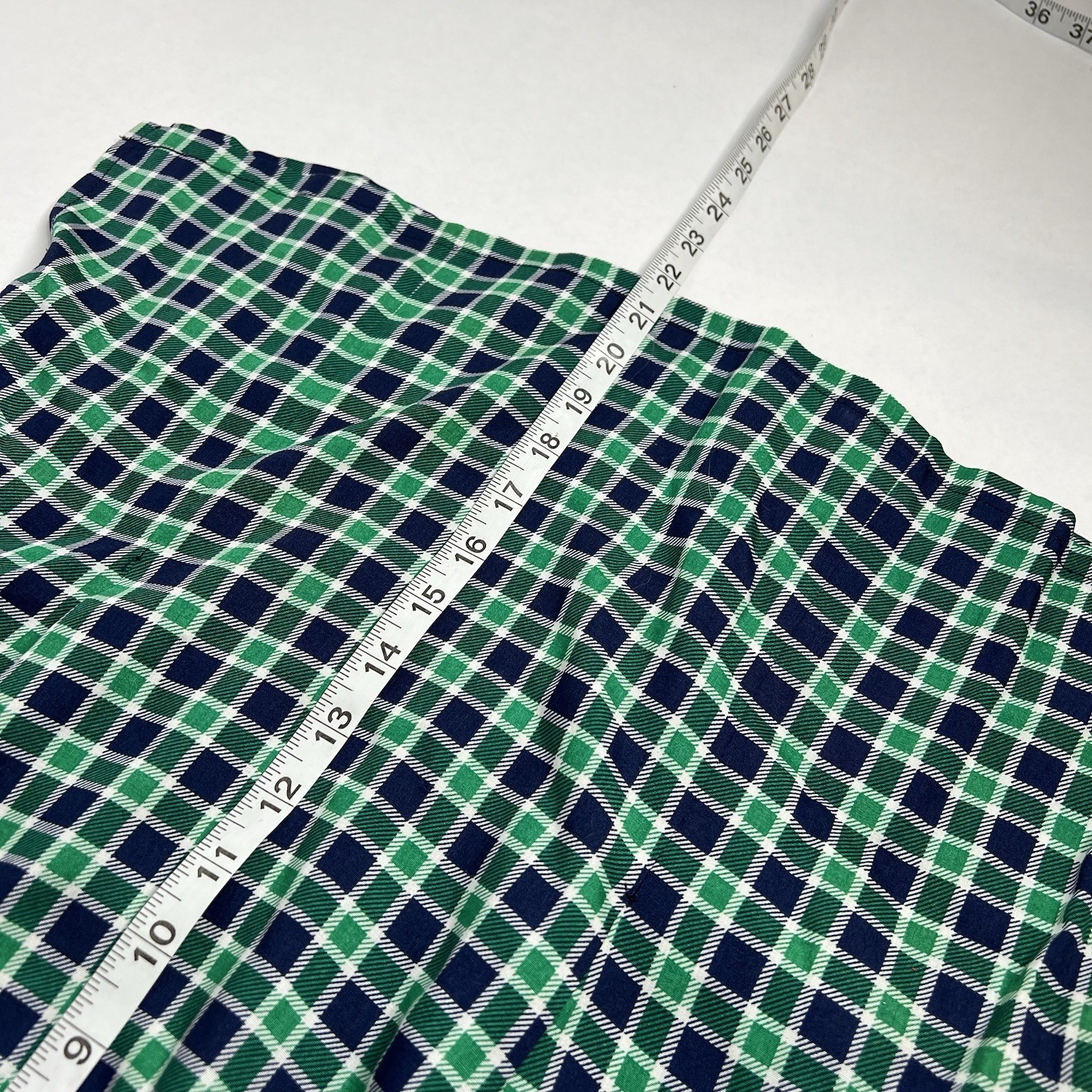 Susan Bristol Blouse Shirt Women Size 10 Colorful Preppy 80’s Vintage Plaid Navy