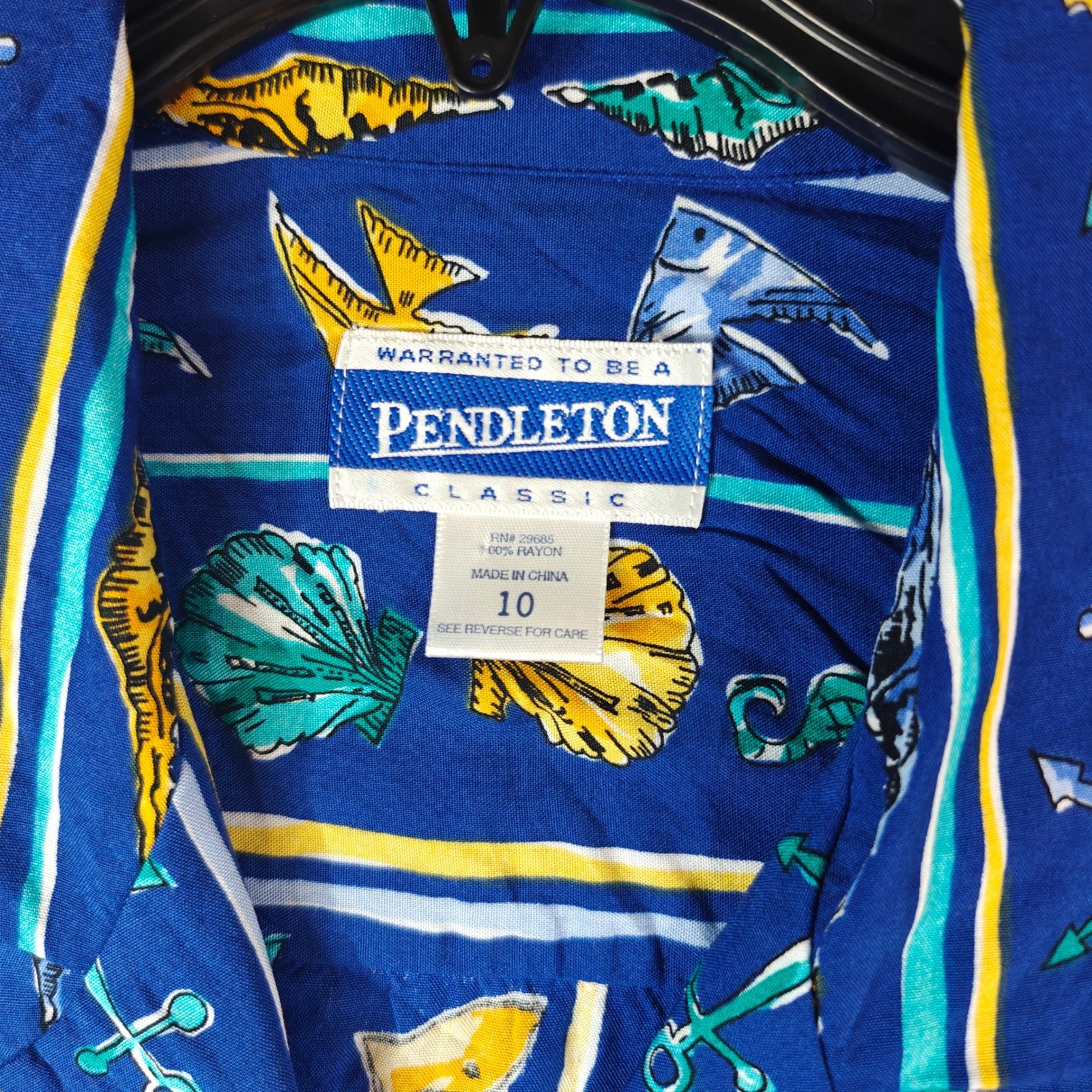 Vintage Pendleton Womens 10 Blue Rayon Nautical Anchor Fish Shell Print Shirt