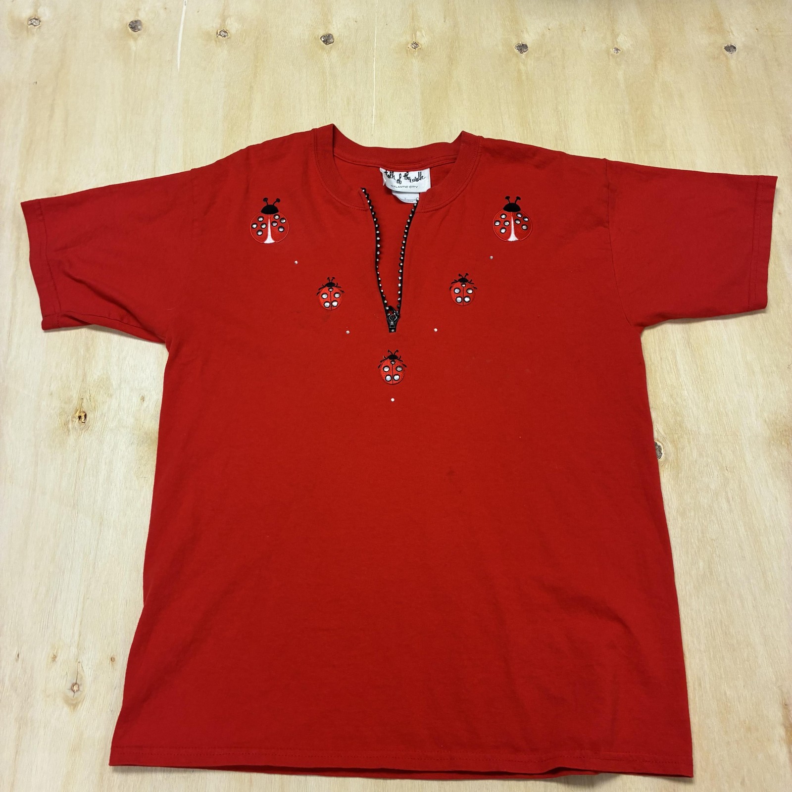 Talk Of The Walk Shirt Womens Large Ladybug Rhinestone Atlantic City Embroidered