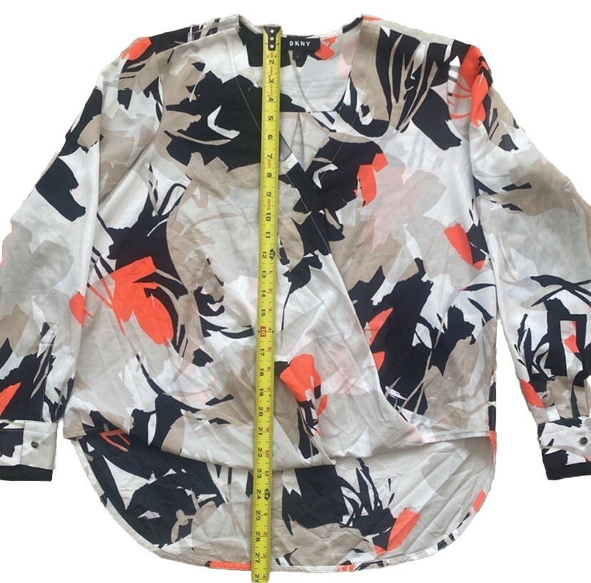 DKNY Balloon Blouse Size S Abstract Print V-Neck Contemporary Art To Wear NYC