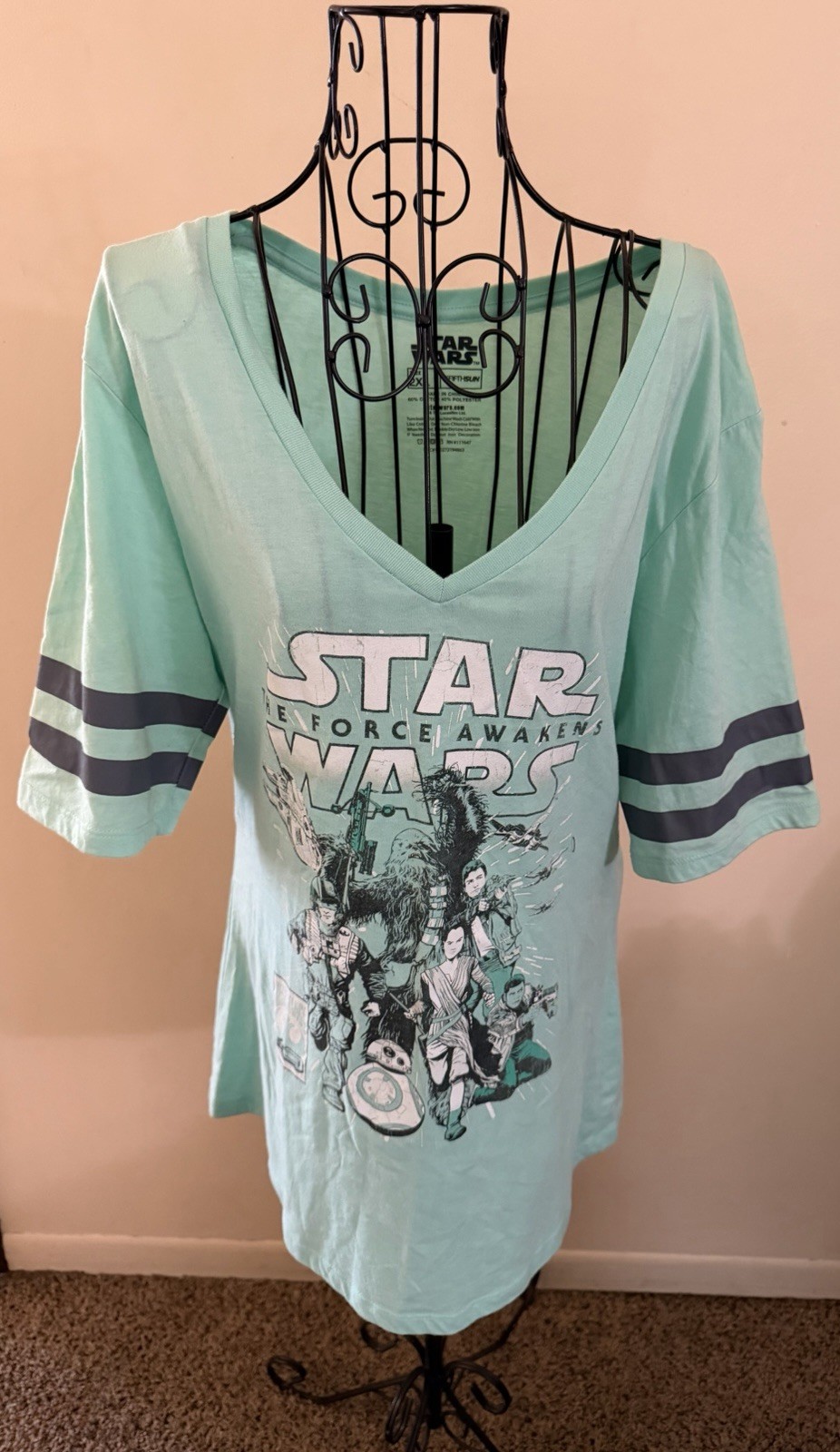 Star Wars Shirt Womens 2XL Teal V Neck Hard To Find !!!!