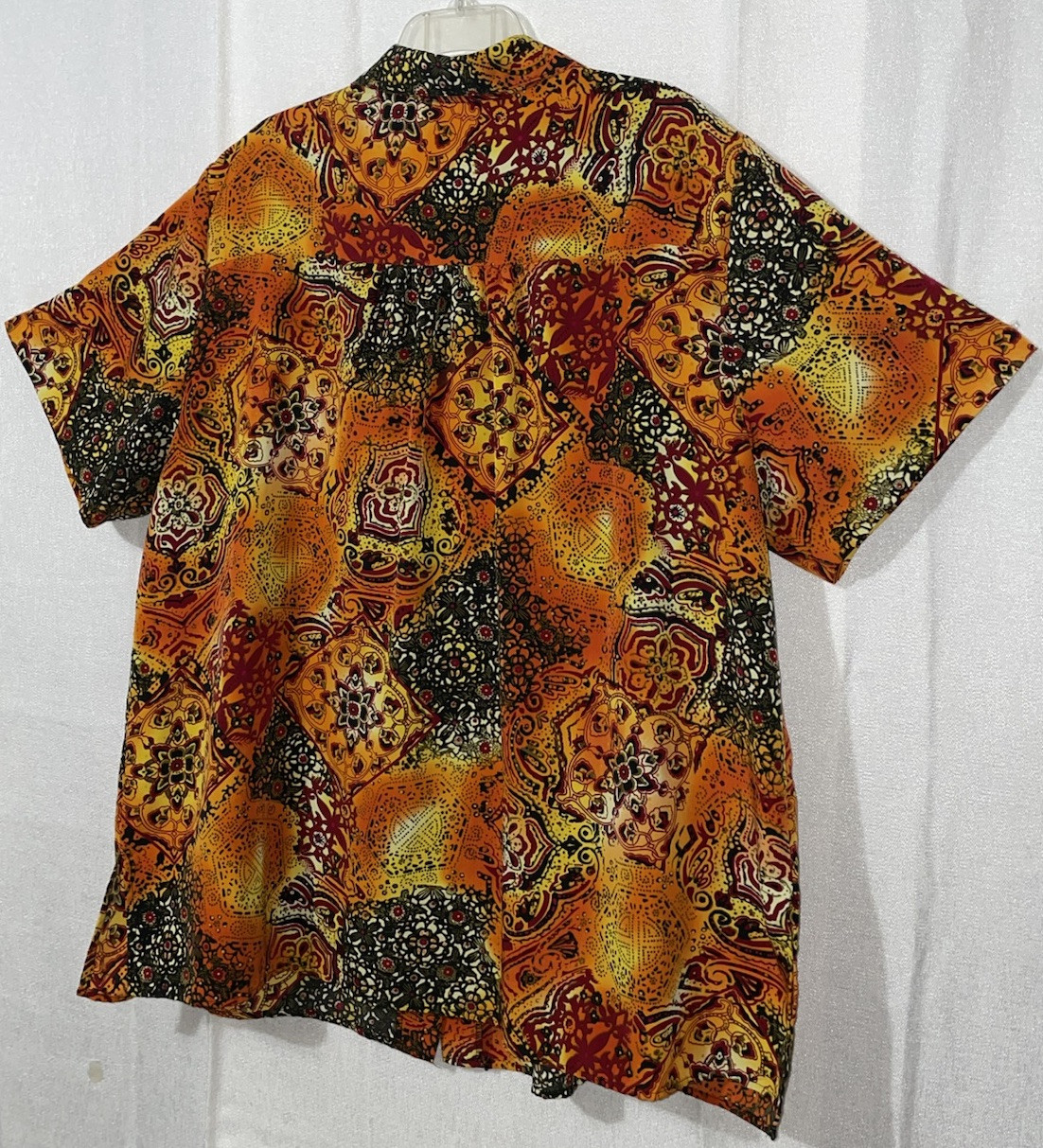 A Personal Touch Colorful Artsy Orange Multicolor Button Up Top Made In USA 3X