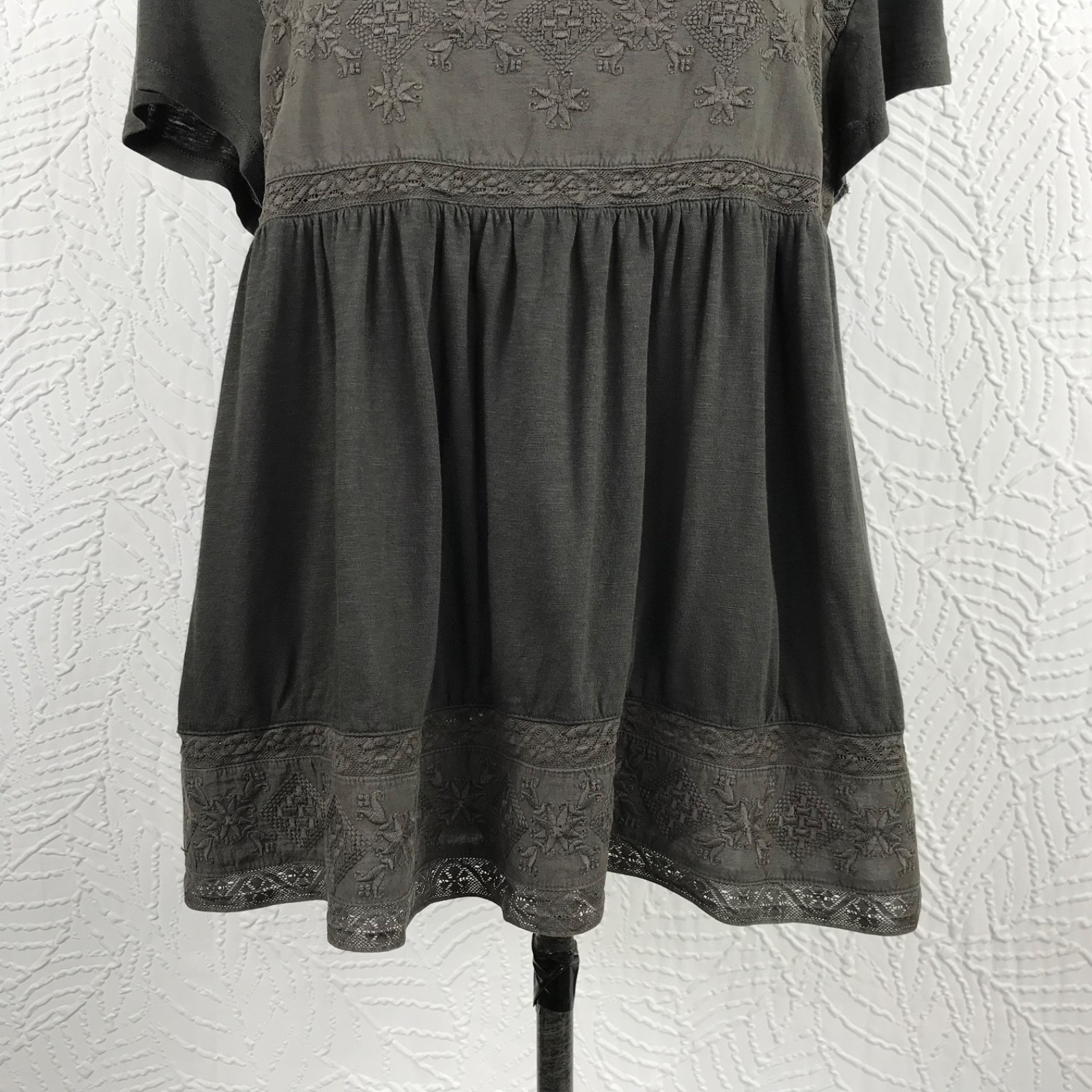 LUCKY BRAND BabyDoll Top Shirt Size L Dark Gray/Black Cotton Bl. Flutter Sleeve
