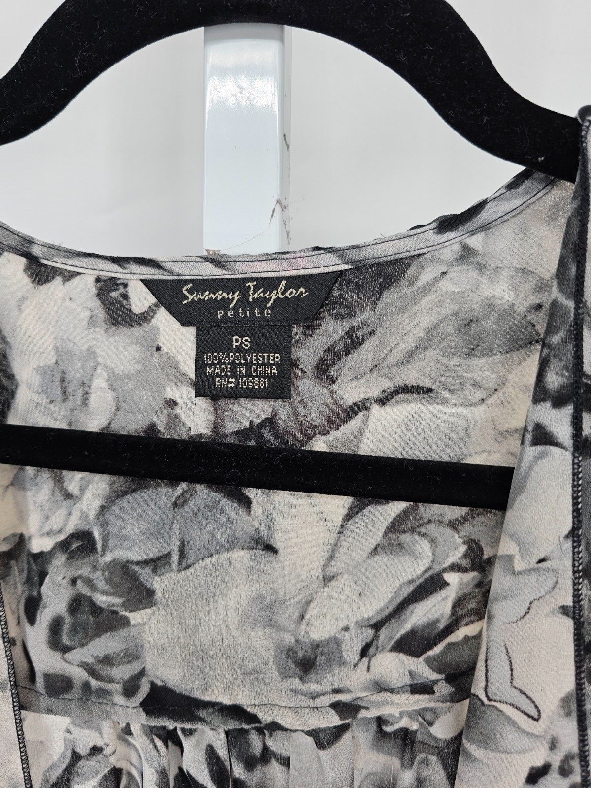 Sunny Taylor womens Sz PS Petite Open Front Blouse Black Gray Marbled Sheer