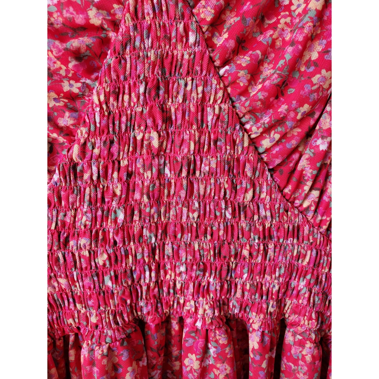 Lane Bryant Red Ditsy Floral Fitted Smocked Mesh Top 1X Boho Casual Bodycon NEW