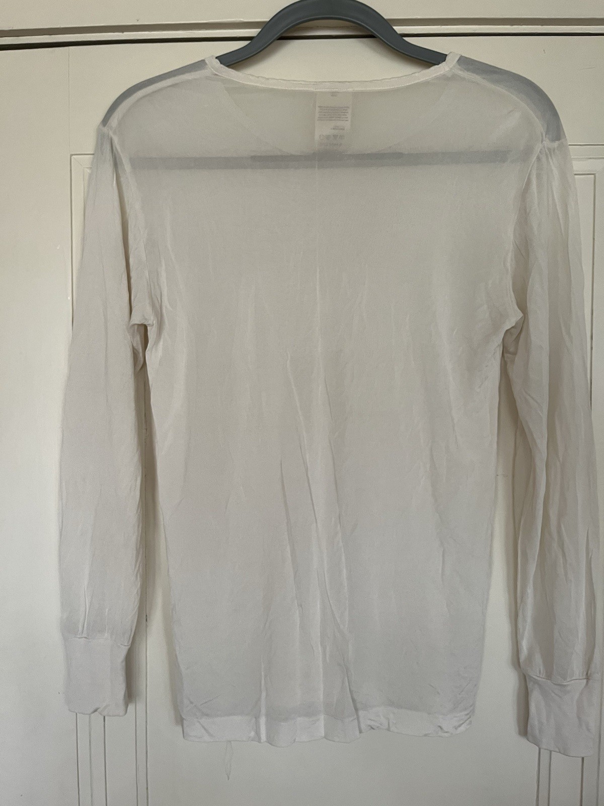 Eddie Bauer Under Top Womens M White Cream Knit Long Sleeve Silk Sheer