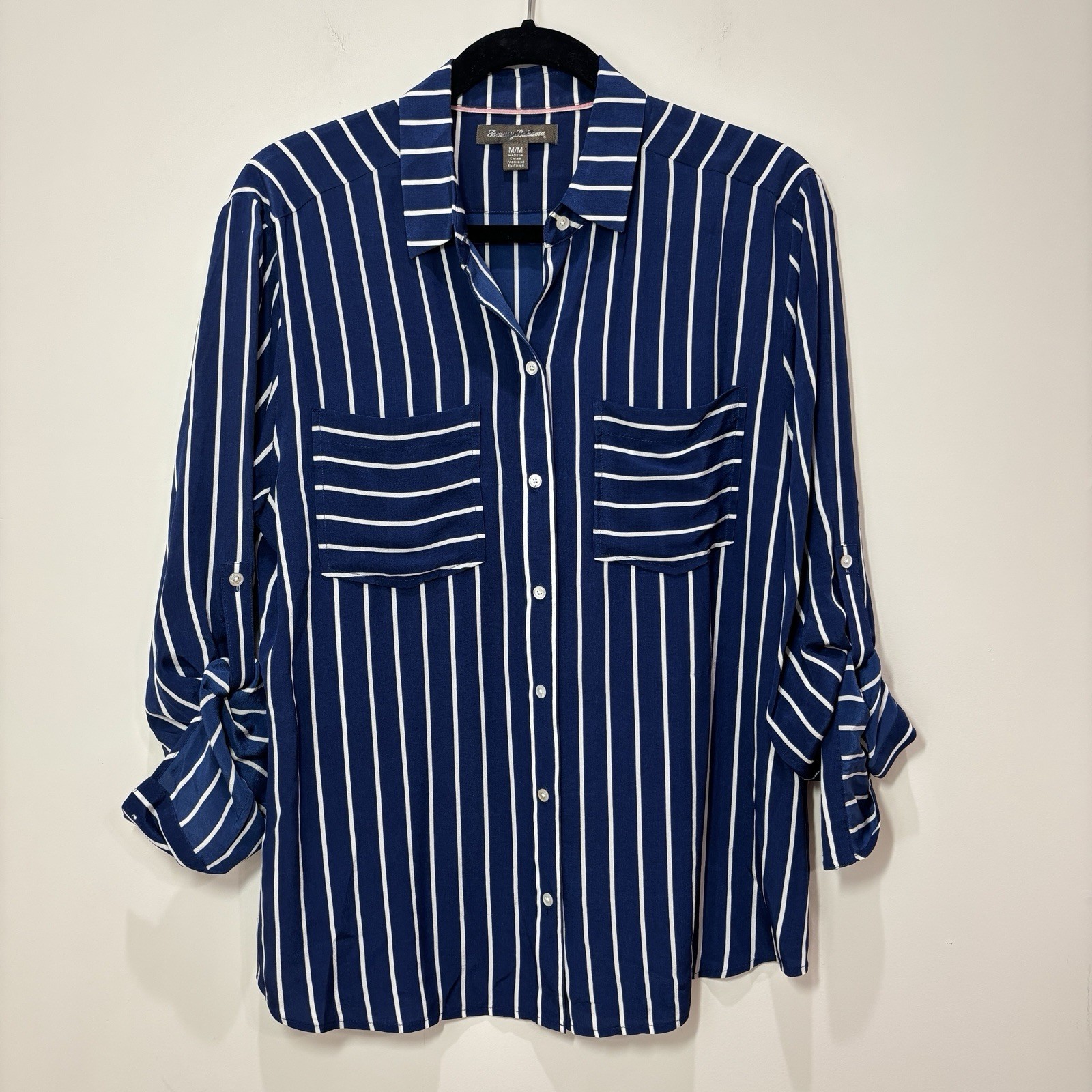 Tommy Bahama 100% Silk Striped Blouse Women M Navy Blue Coastal Quiet Luxury