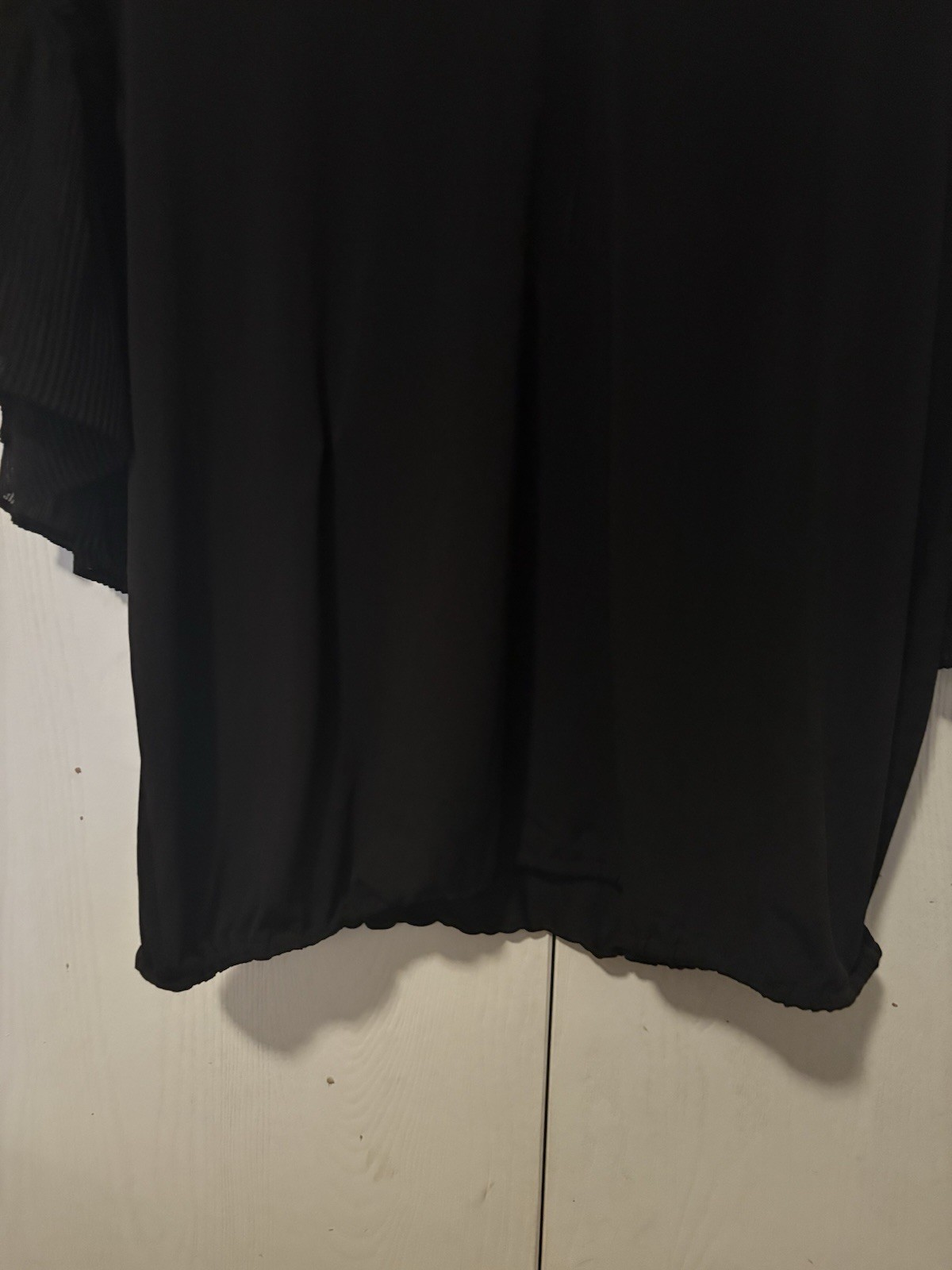 Marc New York Women’s Black Blouse Ruffle V Neck Size M